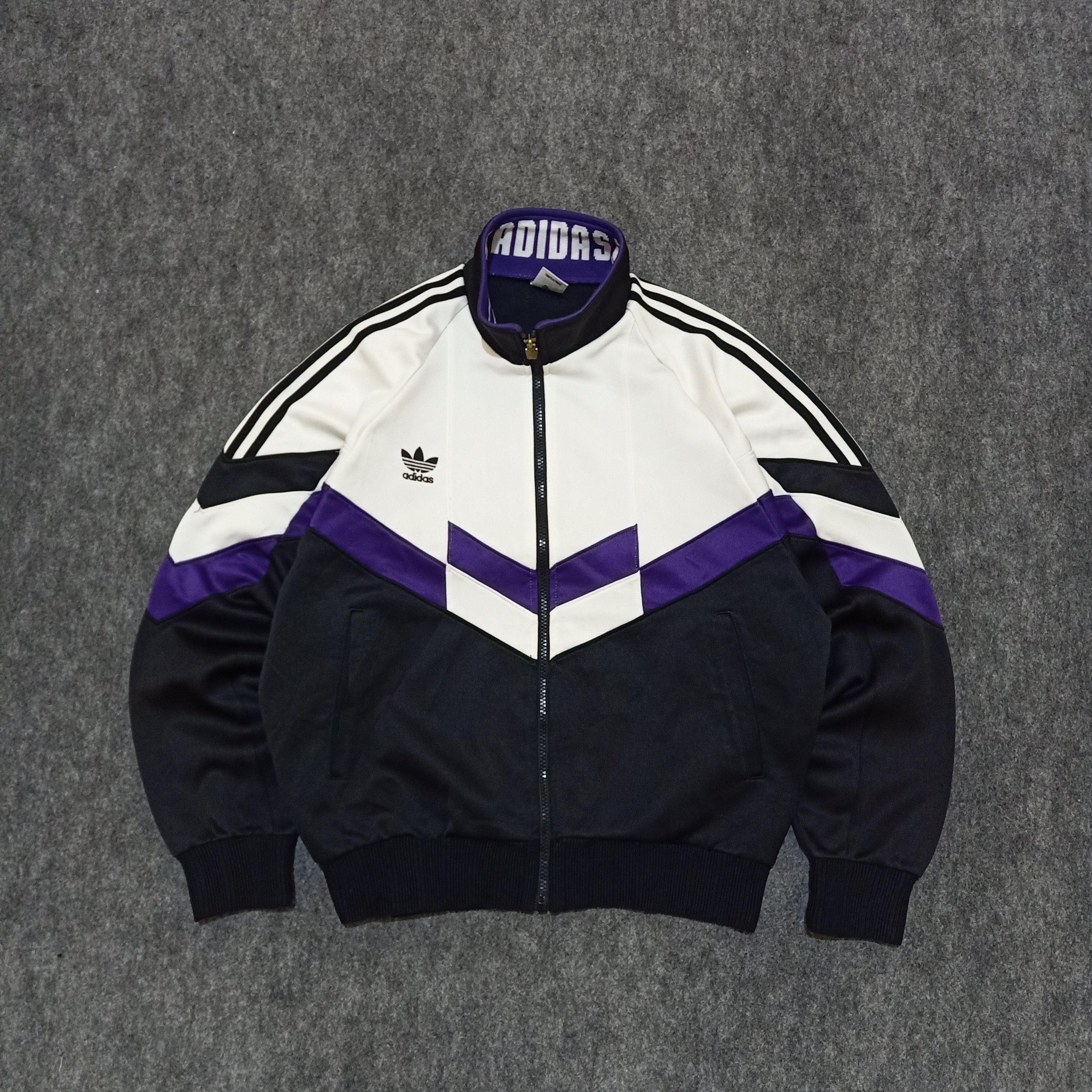 Adidas VINTAGE ADIDAS BY DESCENTE ZIPPER JACKET TRACK | Grailed