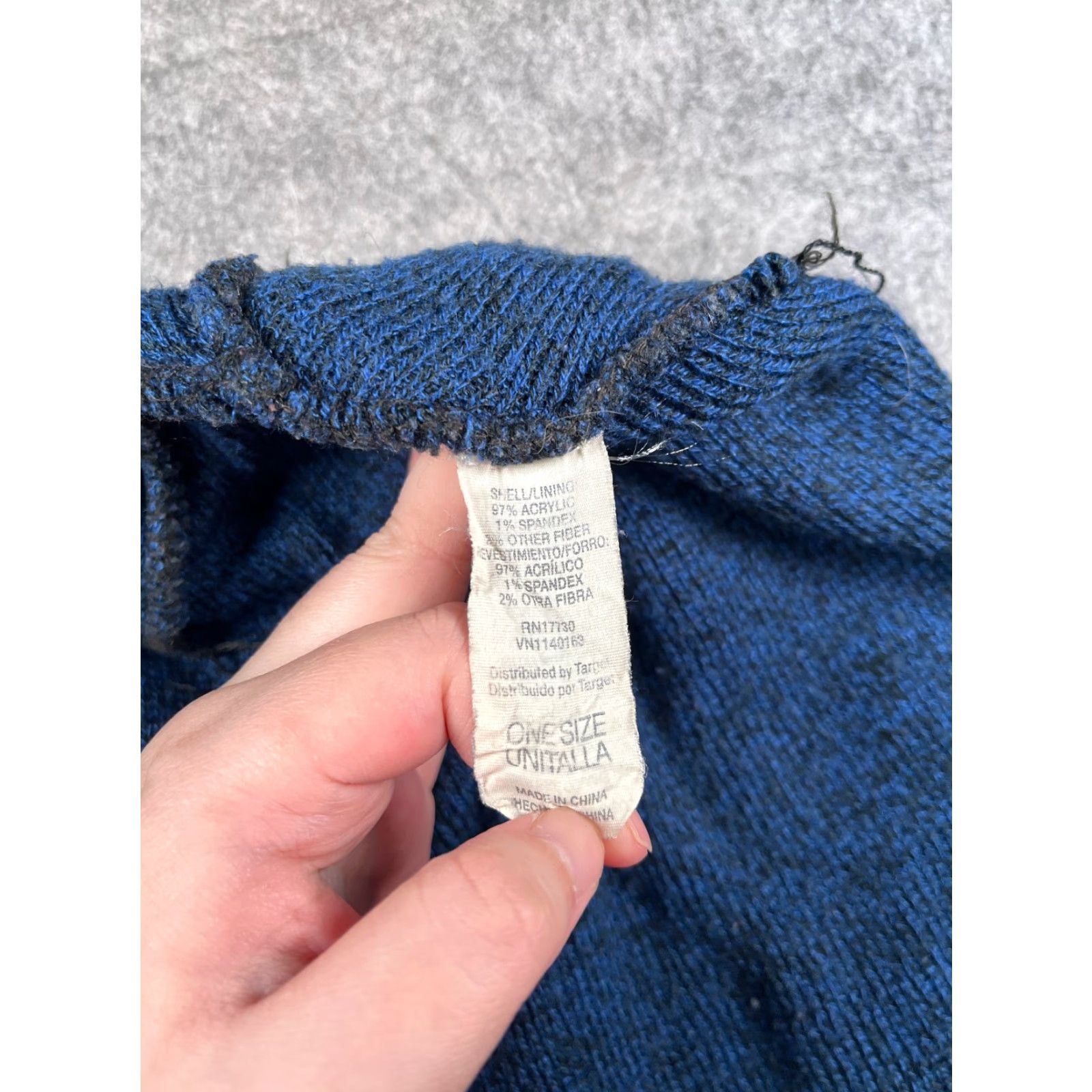 Vintage Target Beanie Toque Beanie Unisex Adults One Size Blue Knit Acrylic Blend Ski Logo 90s Womens Mens Size ONE SIZE - 6 Thumbnail