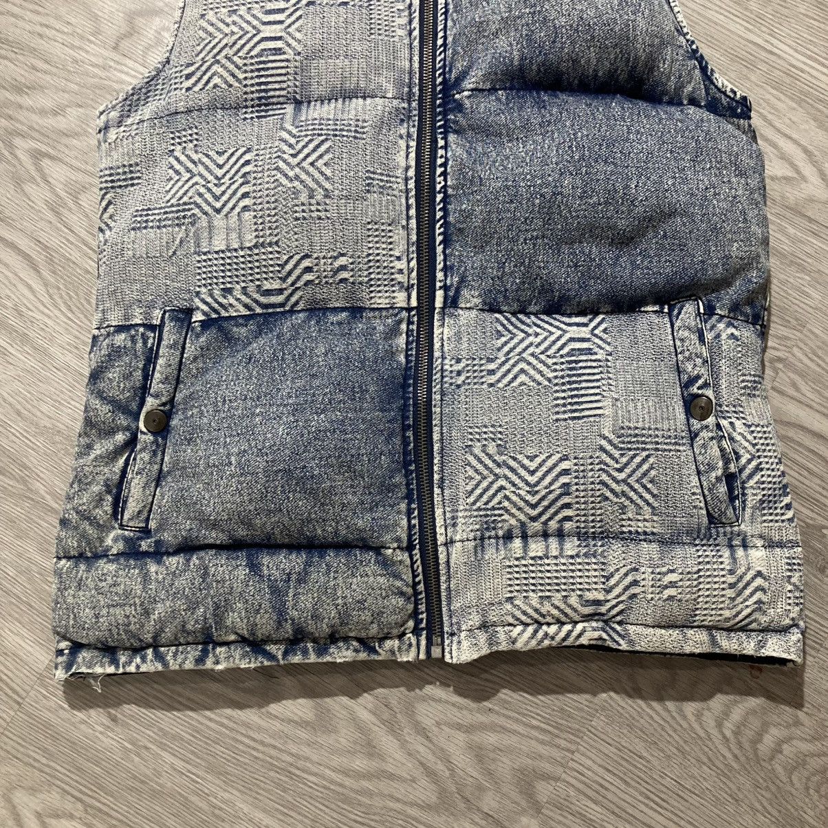 In The Attic 2000s In The Attic Distressed Puffer Down Vest Blue Jeans Size US M / EU 48-50 / 2 - 4 Thumbnail