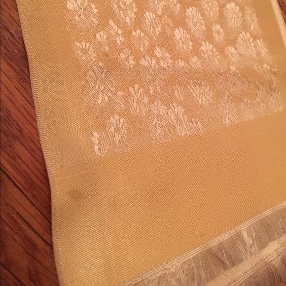 Vintage Vintage Yellow Flower Ascot Scarf Size ONE SIZE - 4 Thumbnail