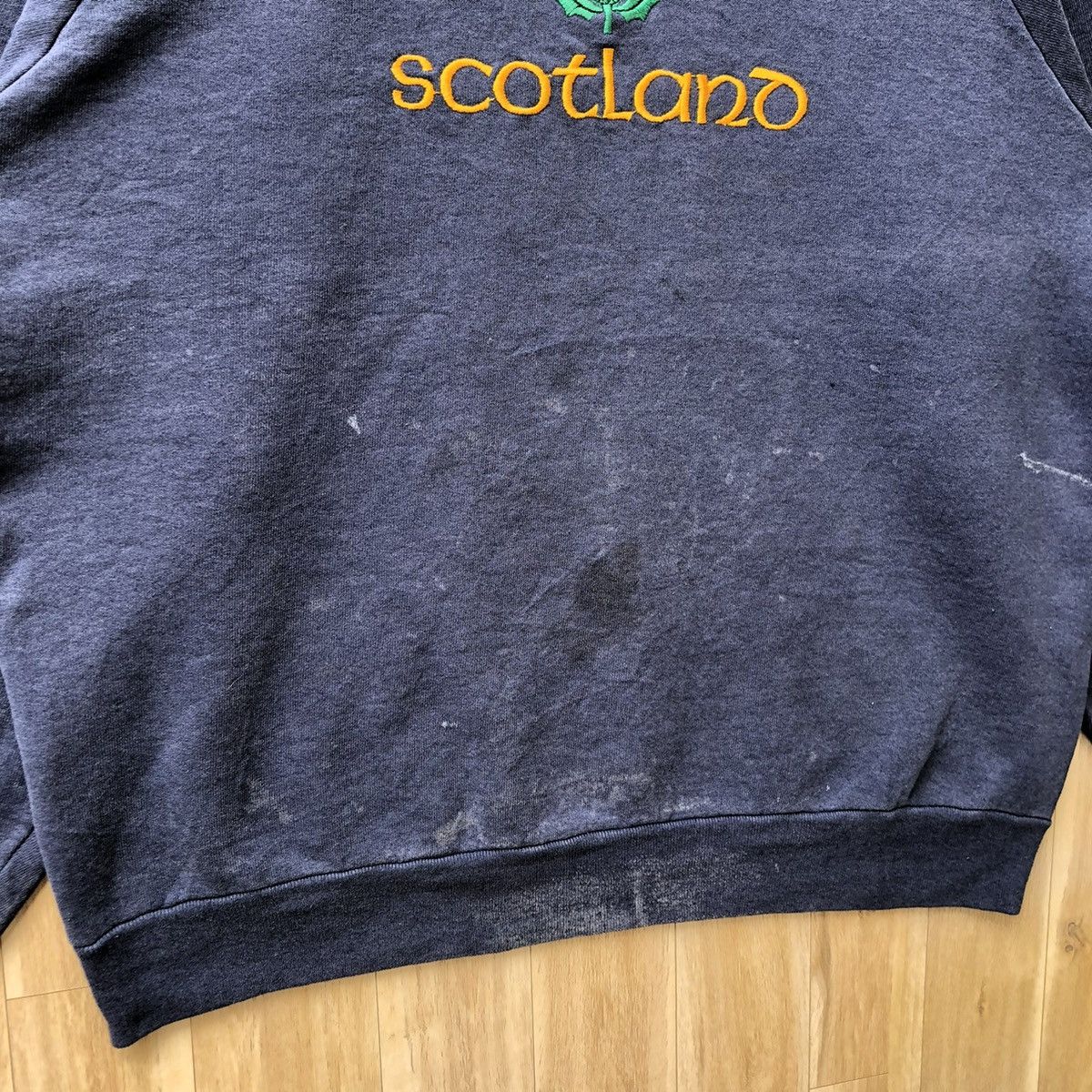 Vintage Vintage Scotland Pullover Sweatshirt Size US L / EU 52-54 / 3 - 4 Thumbnail