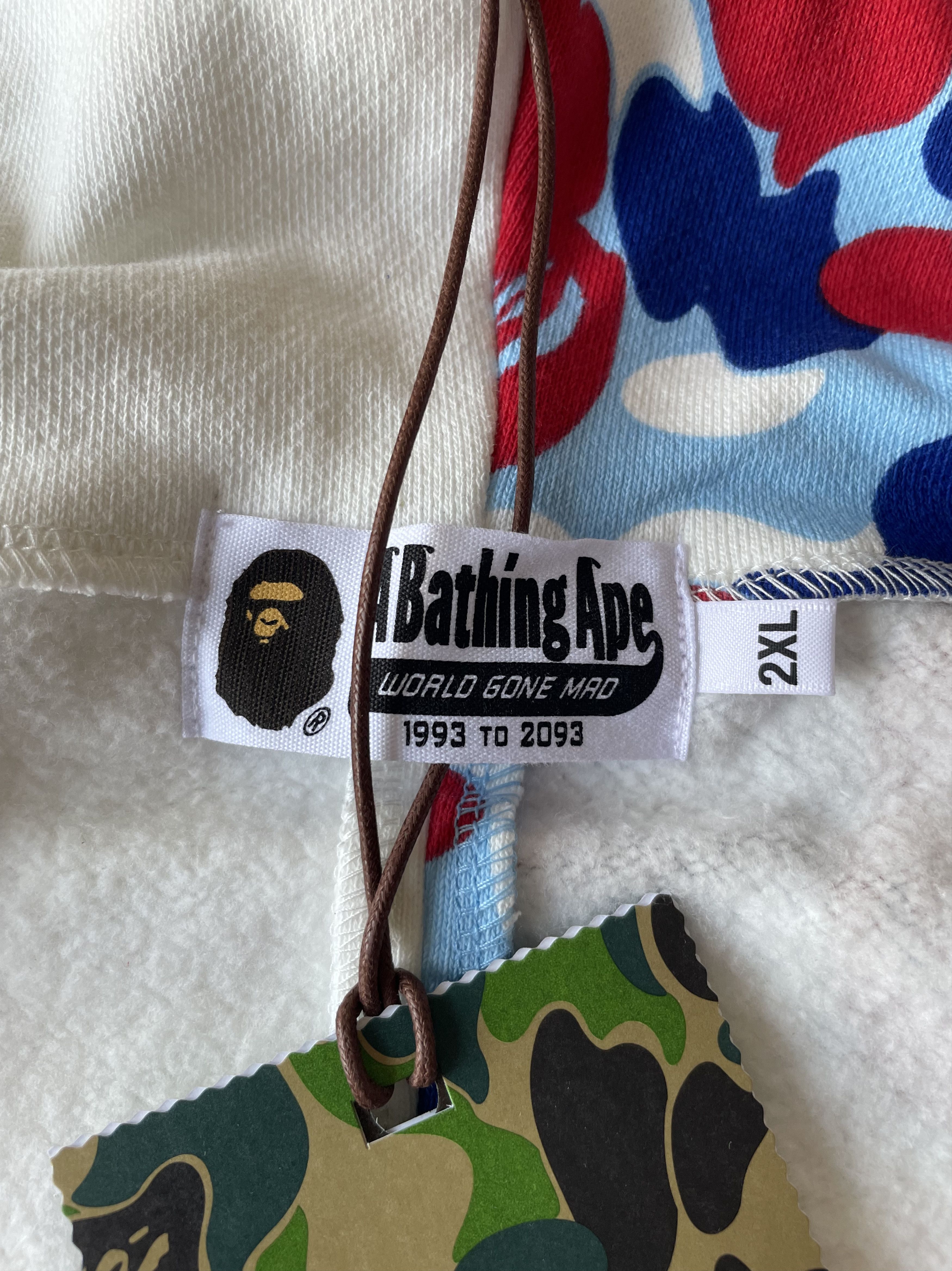 Bape BAPE STORE PARIS 5th ANNIV SHARK FULL ZIP HOODIE Size US XXL / EU 58 / 5 - 13 Thumbnail