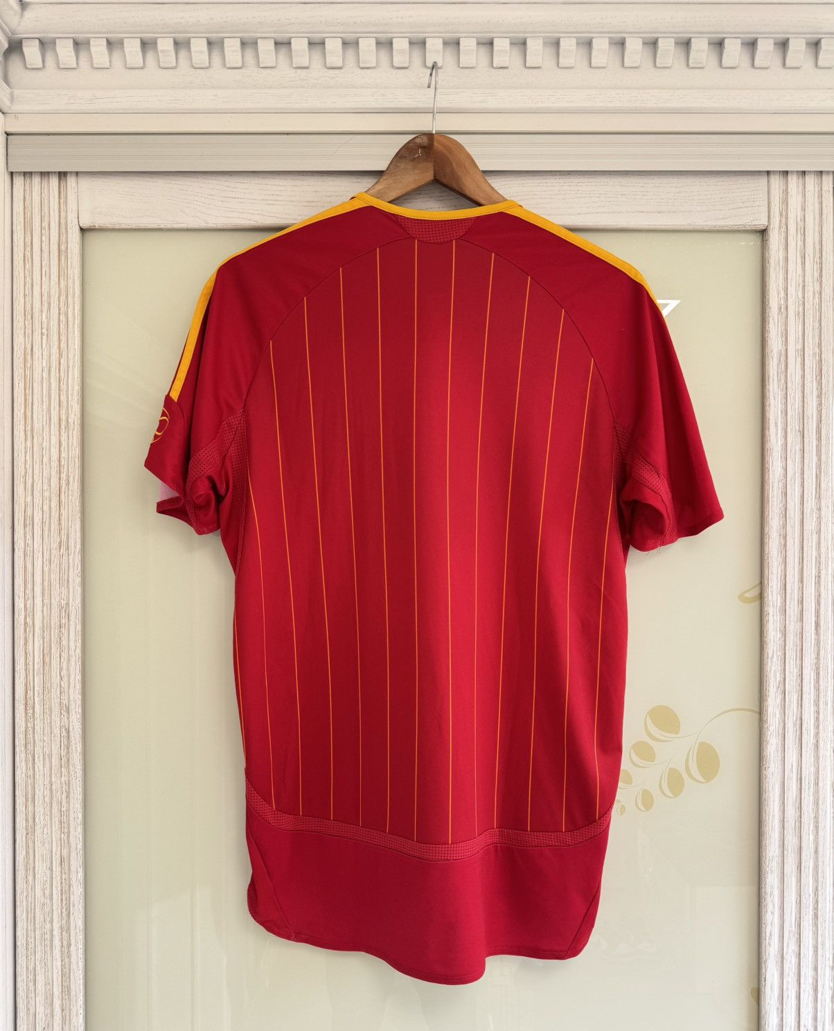 Adidas Vintage Spain 2006-2007 Home Soccer Jersey Football Shirt Size US S / EU 44-46 / 1 - 2 Thumbnail