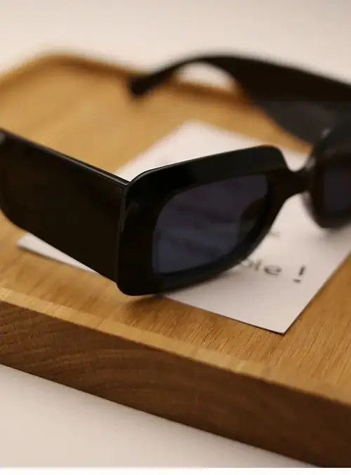 Vintage Retro punk sunglasses Size ONE SIZE - 3 Thumbnail