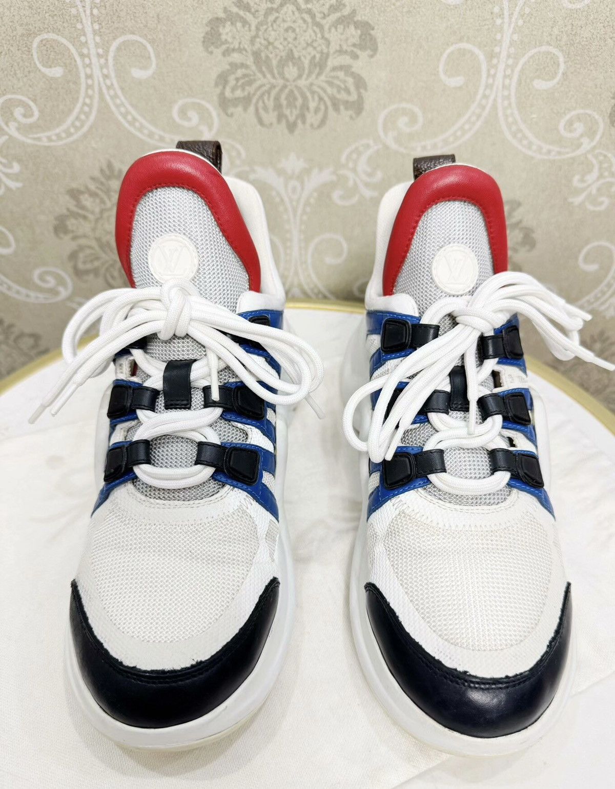 Louis Vuitton Louis Vuitton Lv sneakers Size US 7.5 / EU 40-41 - 1 Thumbnail