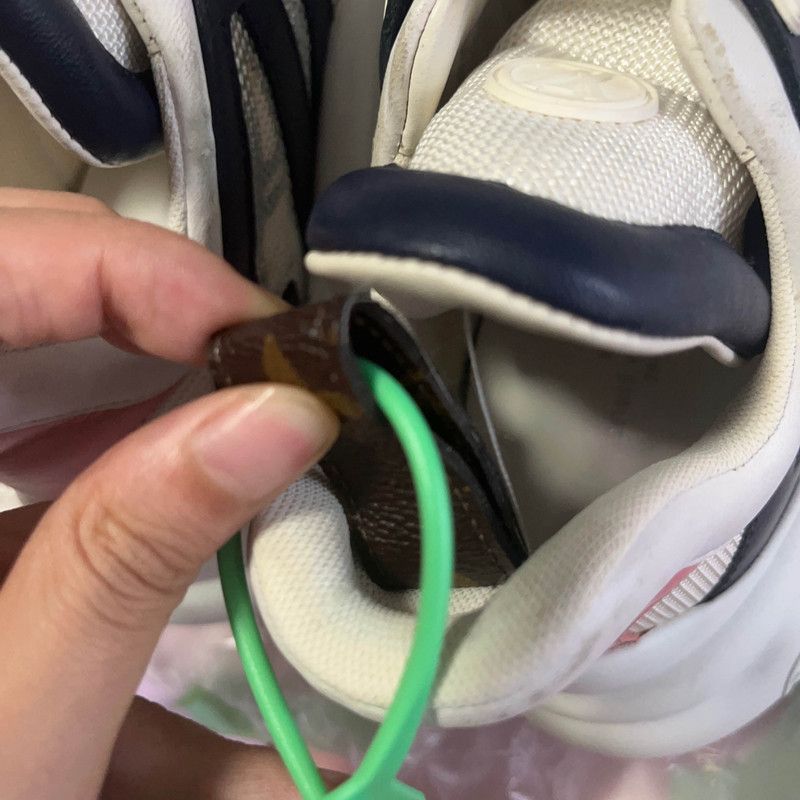 Louis Vuitton Louis Vuitton White Blue Silver Sneakers -2508 Size US 6.5 / EU 39-40 - 3 Thumbnail