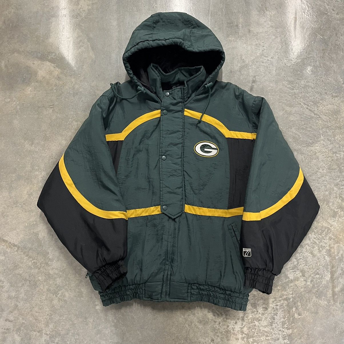 Logo 7 × NFL × Vintage Vintage 90s GreenBay Packers logo 7 jacket full zip Size US M / EU 48-50 / 2 - 1 Thumbnail