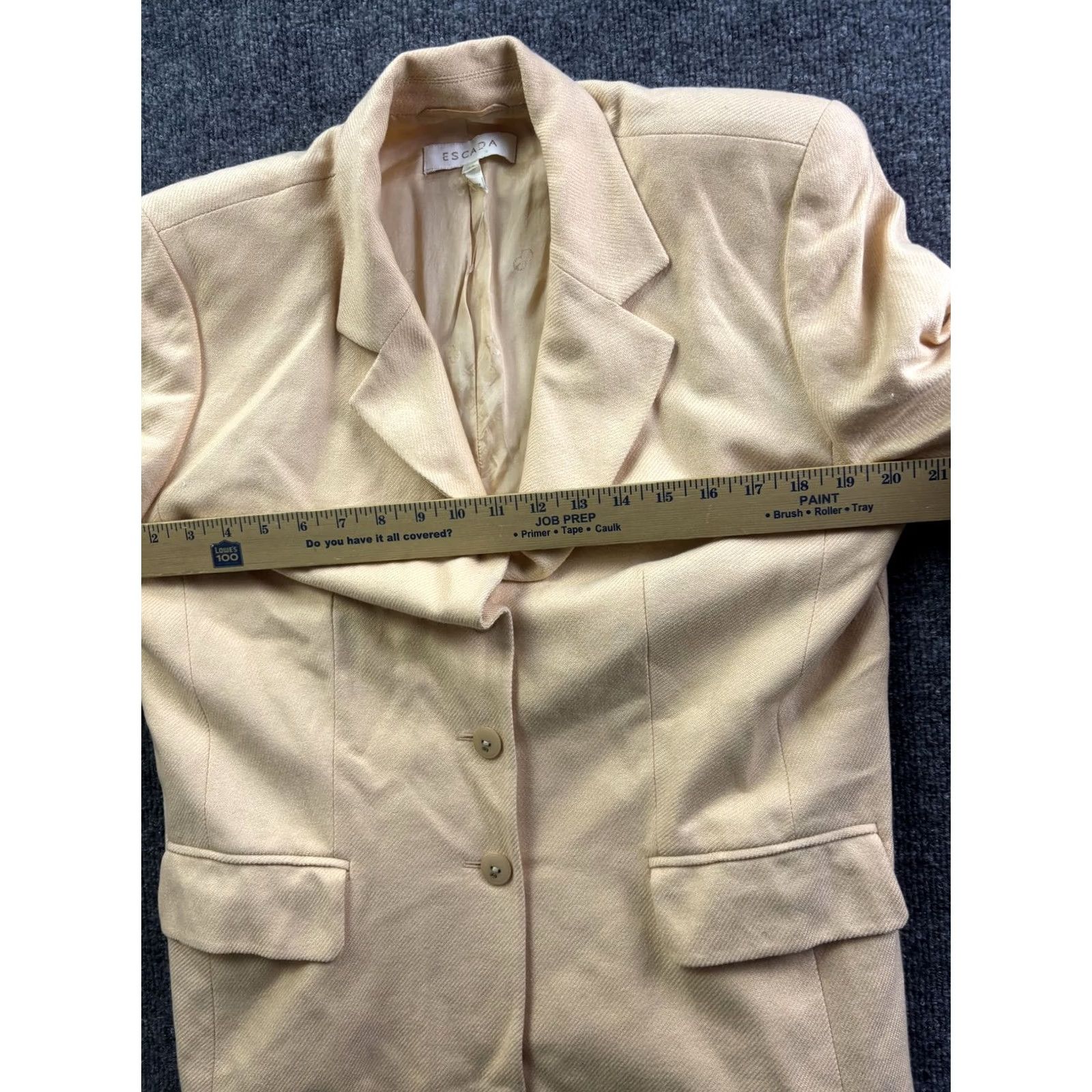 Escada VINTAGE ESCADA Blazer Womens 42 Beige Cashmere Silk 3 Button Lined Italy Size M / US 6-8 / IT 42-44 - 5 Thumbnail