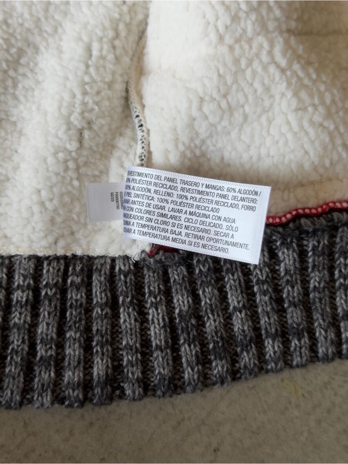 Other Cat & Jack / Buffalo Plaid Sherpa Jacket / Red Gray 2T Size US XXS / EU 40 - 7 Thumbnail