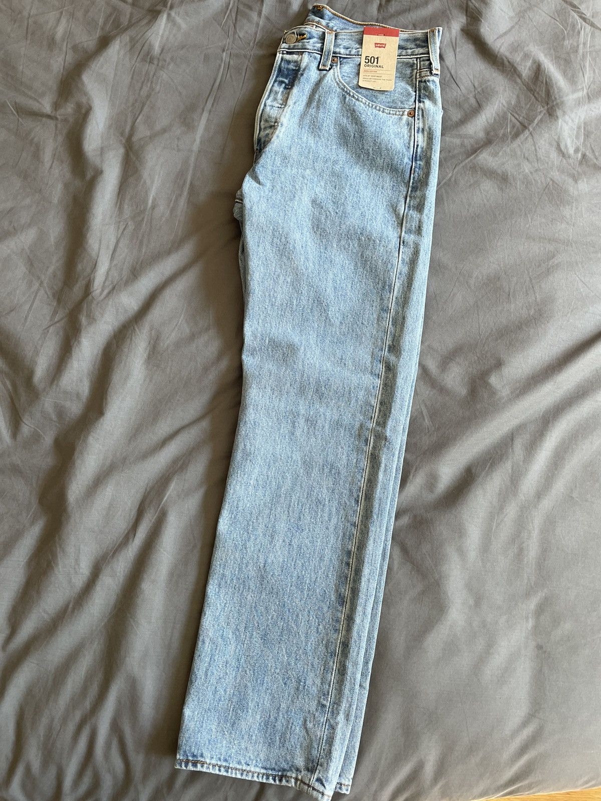 Levi's Levi’s 501 - light wash (never worn) Size US 32 / EU 48 - 2 Thumbnail