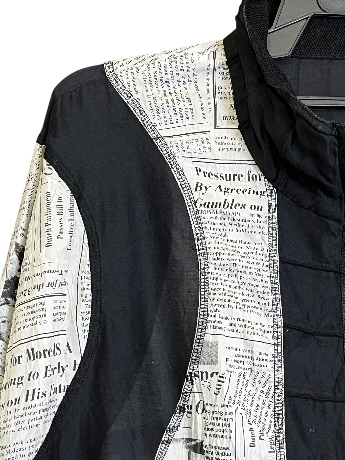 Japanese Brand vintage japanese EIKO KONDO newspaper baggy paperthin jacket Size US L / EU 52-54 / 3 - 6 Thumbnail