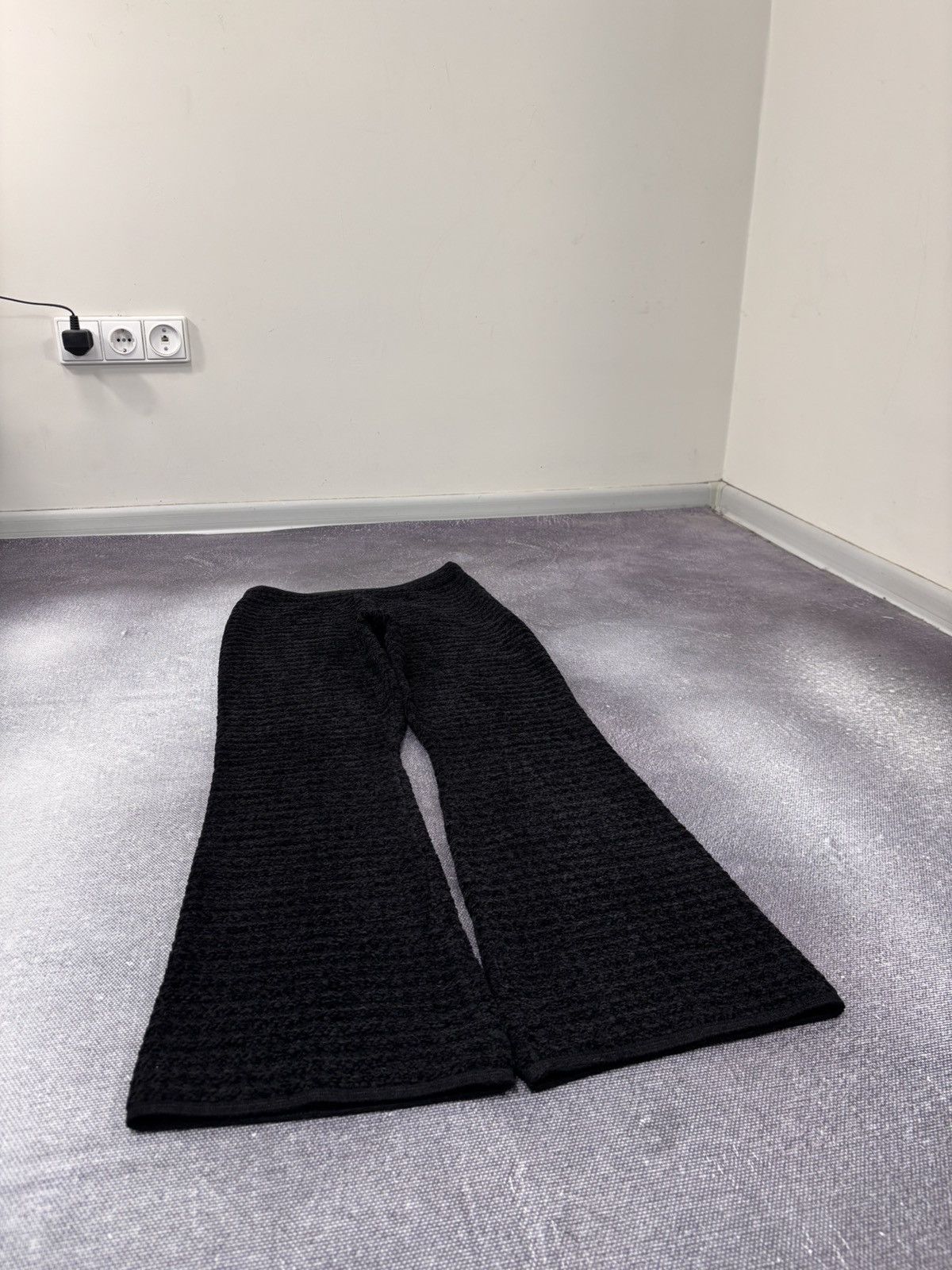 Sandro Sandro Paris NWT Women’s Black Velvet Tweed Flared Pants Size 27" / US 4 / IT 40 - 3 Thumbnail