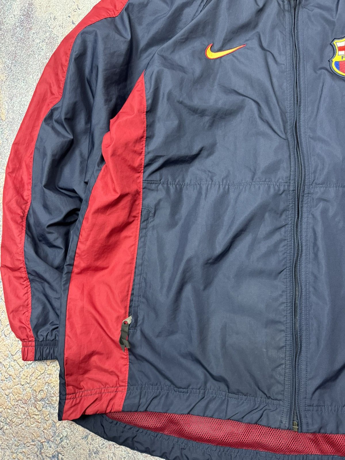 Nike Vintage Nike FC Barcelona 1998 track top jacket men's size M Size US M / EU 48-50 / 2 - 7 Thumbnail