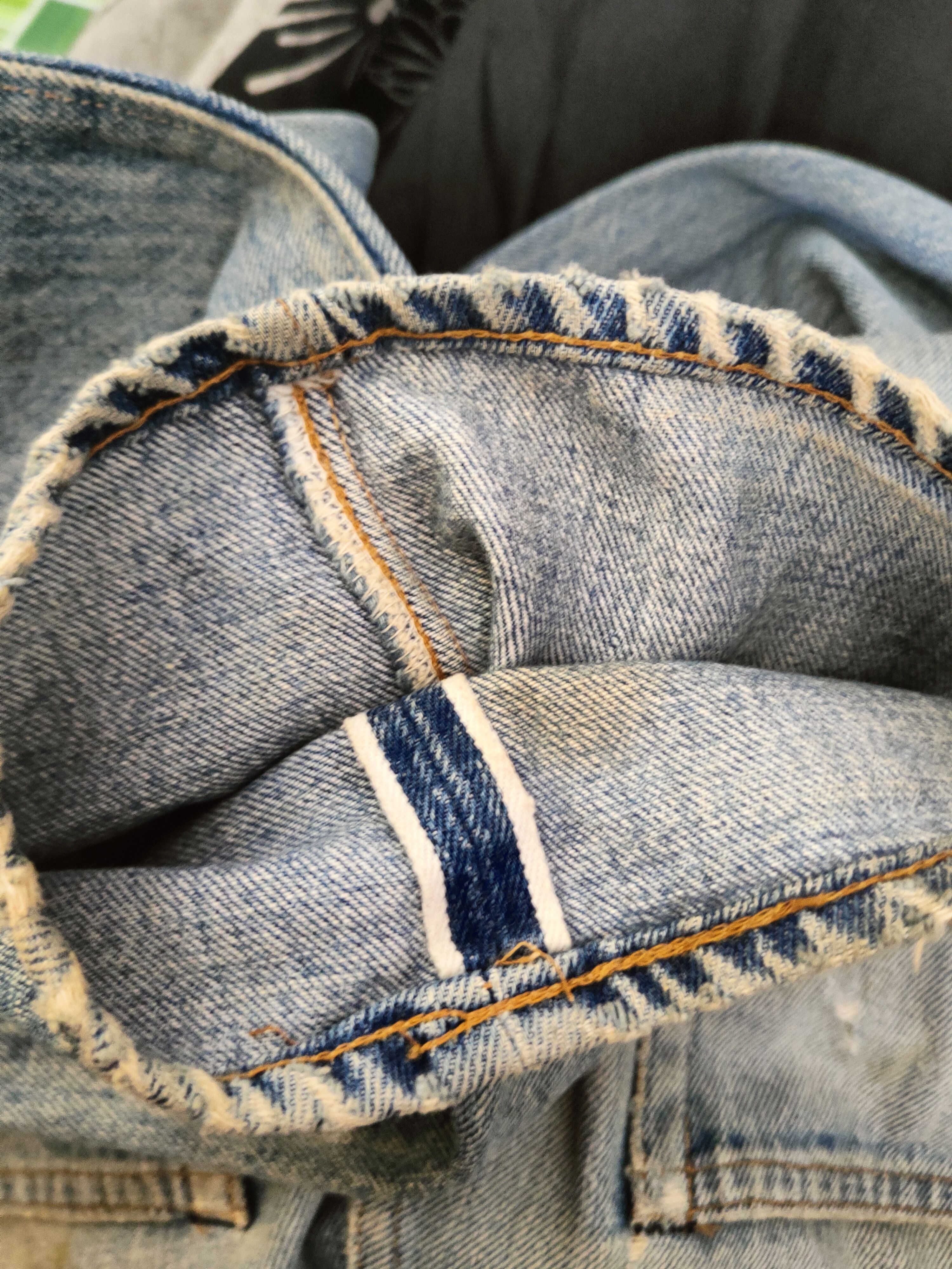 Levi's DL 80' 501 Vintage Levi's Distressed Ripped Jeans #46-828 Size US 30 / EU 46 - 15 Thumbnail