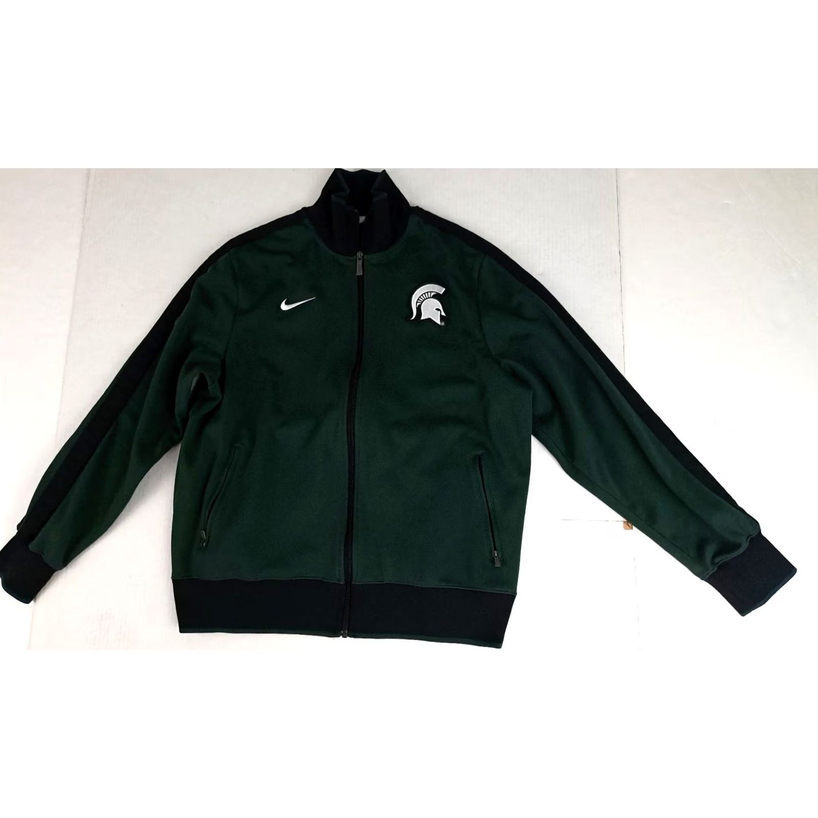 Nike VINTAGE Nike Zipper Embroidered Track Jacket XL Green-Unisex Adults- Regular Size MEN/Women? Size US XL / EU 56 / 4 - 2 Thumbnail