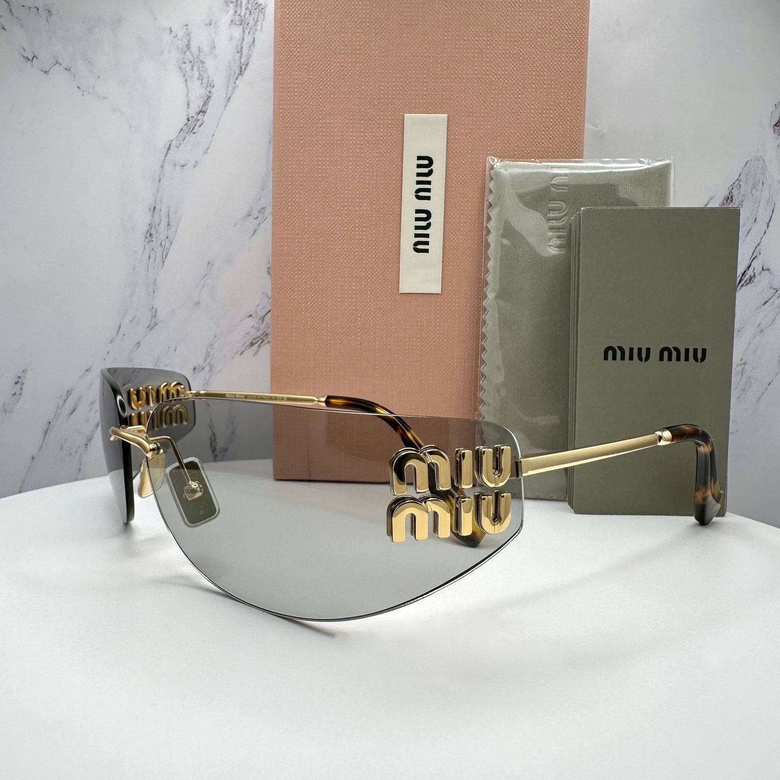 Miu Miu New MIU MIU Logo Sunglasses 2025 Runway Gold Slim Wrap Size ONE SIZE - 14 Thumbnail