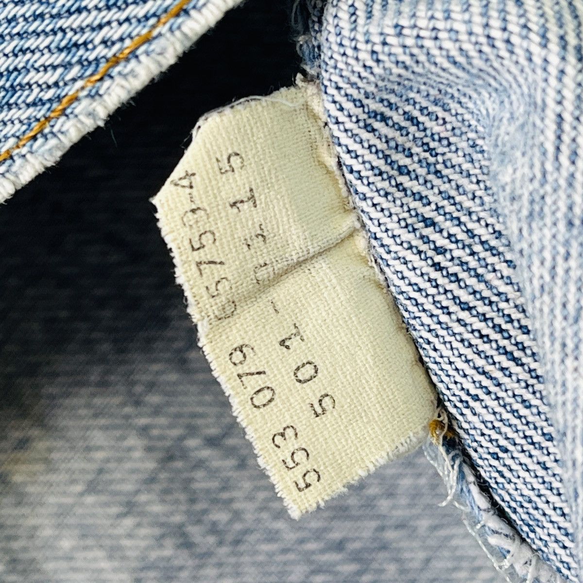 Levi's Vintage Clothing Distressed Levis 501 Vintage Denim Jeans Size US 30 / EU 46 - 19 Thumbnail