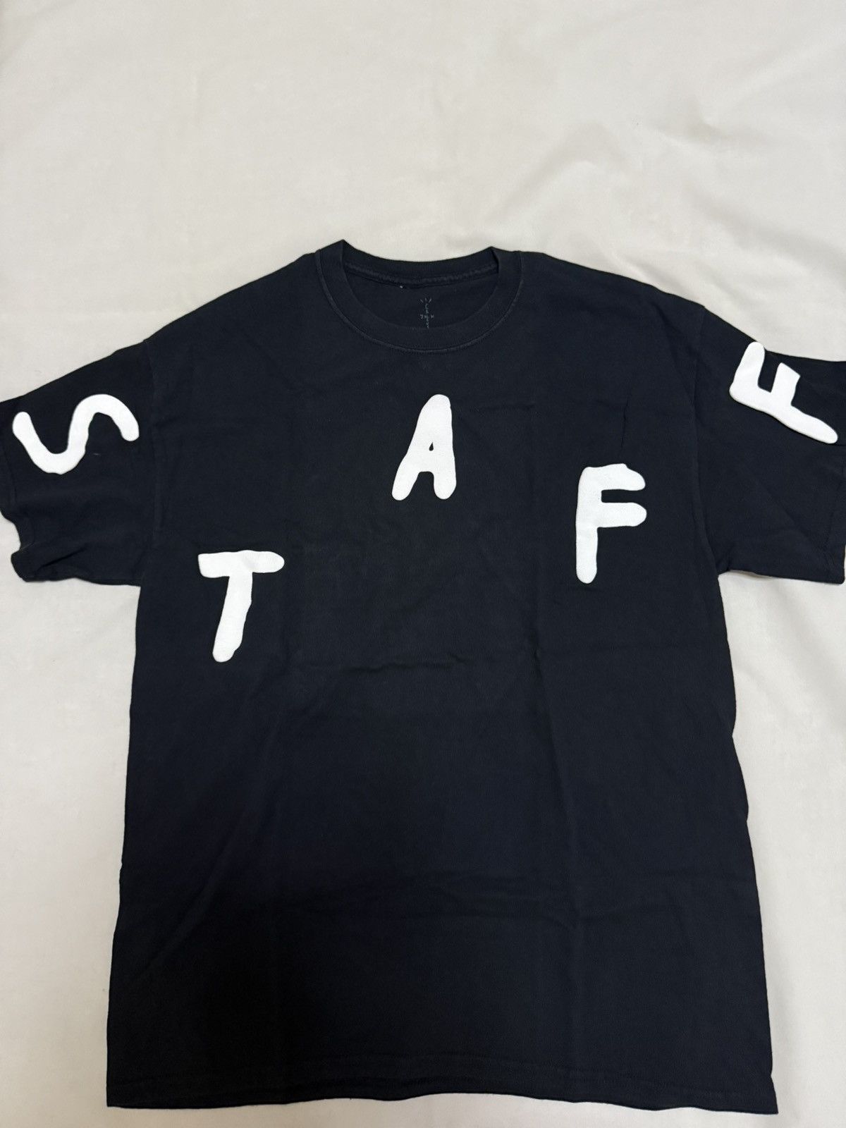 Travis Scott Travis Scott astroworld staff tee T-shirt Size US M / EU 48-50 / 2 - 1 Thumbnail