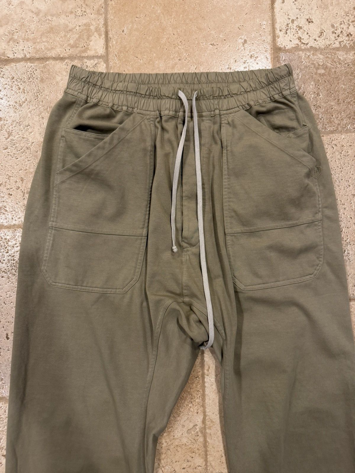 Rick Owens Drkshdw Rick Owens DRKSHDW Beige Brown Classic Cargo Drawstring Pant Size US 34 / EU 50 - 6 Thumbnail