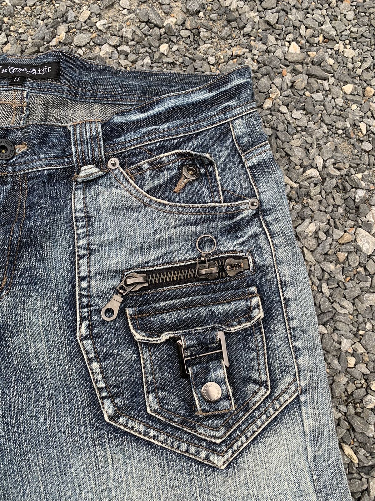 Tornado Mart FLARE IN THE ATTIC PUNK STYLE JAPANESE DISTRESSED DENIM Size US 32 / EU 48 - 12 Thumbnail
