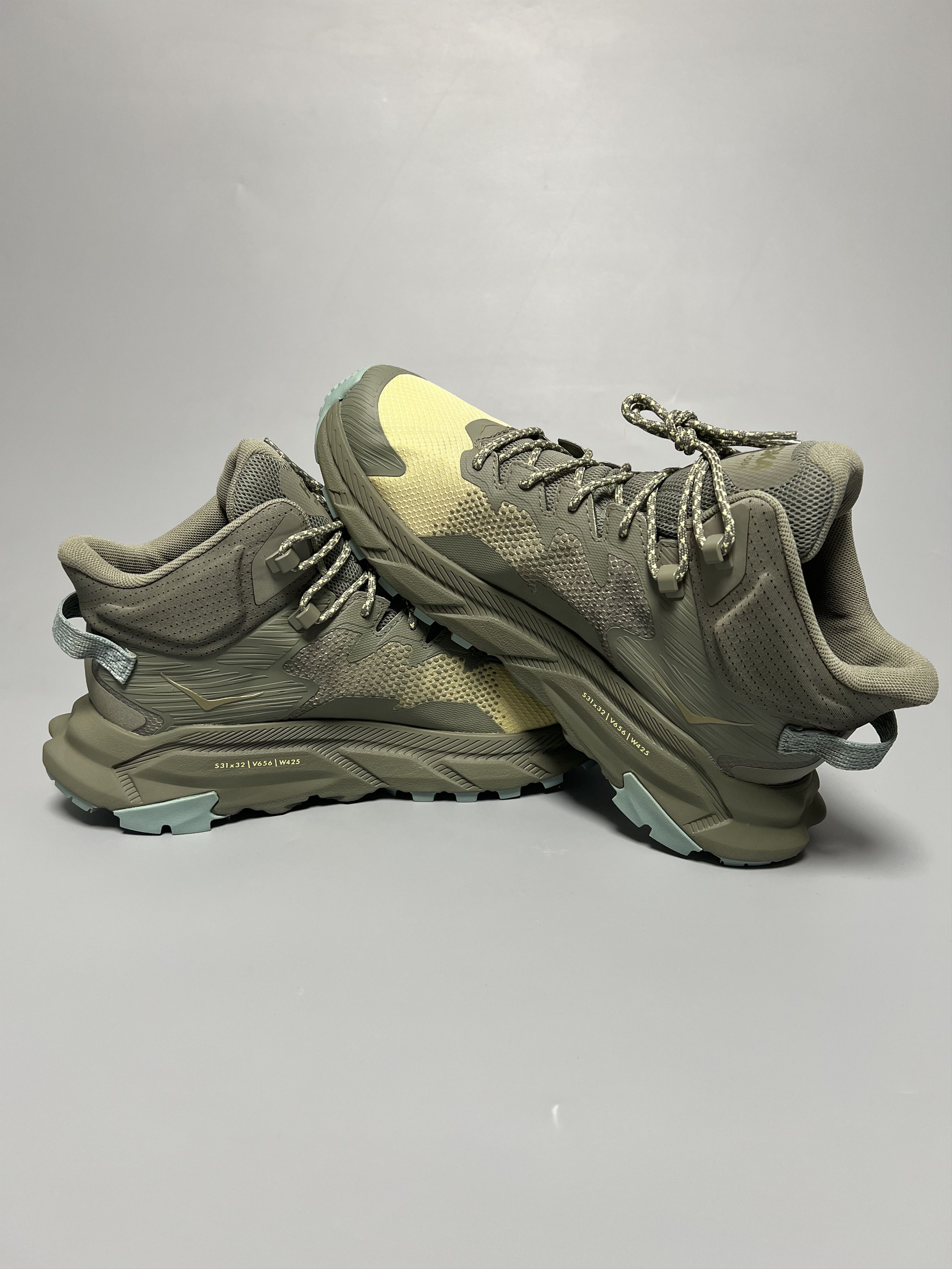 Goretex Hoka One One Trail Code GTX Hiking Boots Size US 9 / EU 42 - 5 Thumbnail