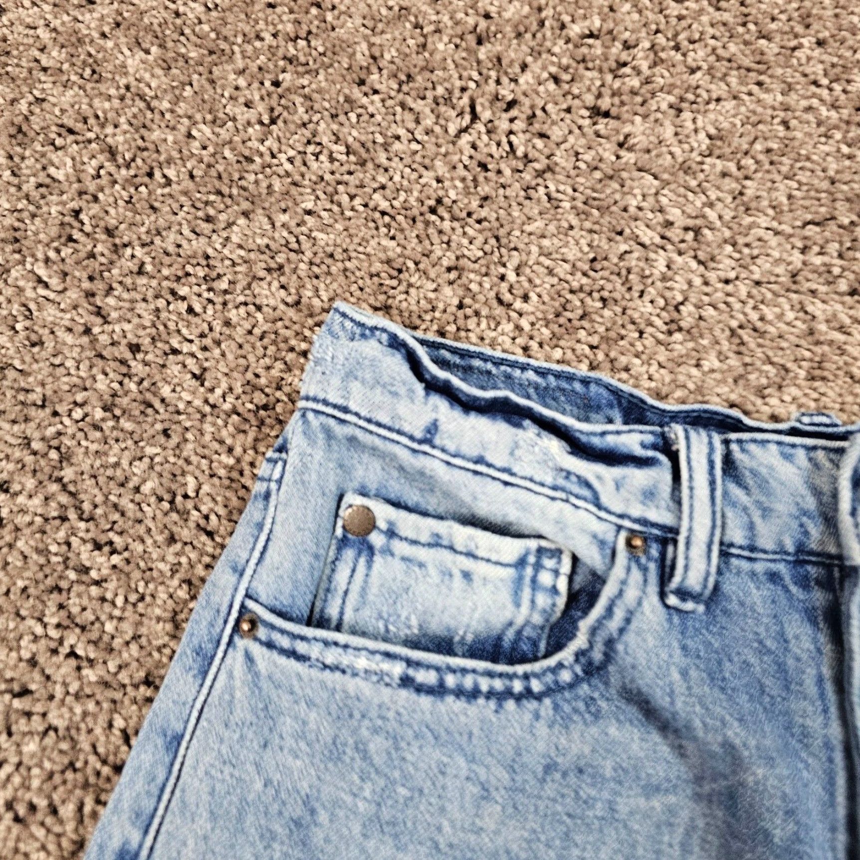 Armani Exchange ARMANI EXCHANGE Jeans Womens 26 High Rise Cropped Light Wash Denim Blue Carrot 24x26 Regular Fit Size 26" / US 2 / IT 38 - 3 Thumbnail