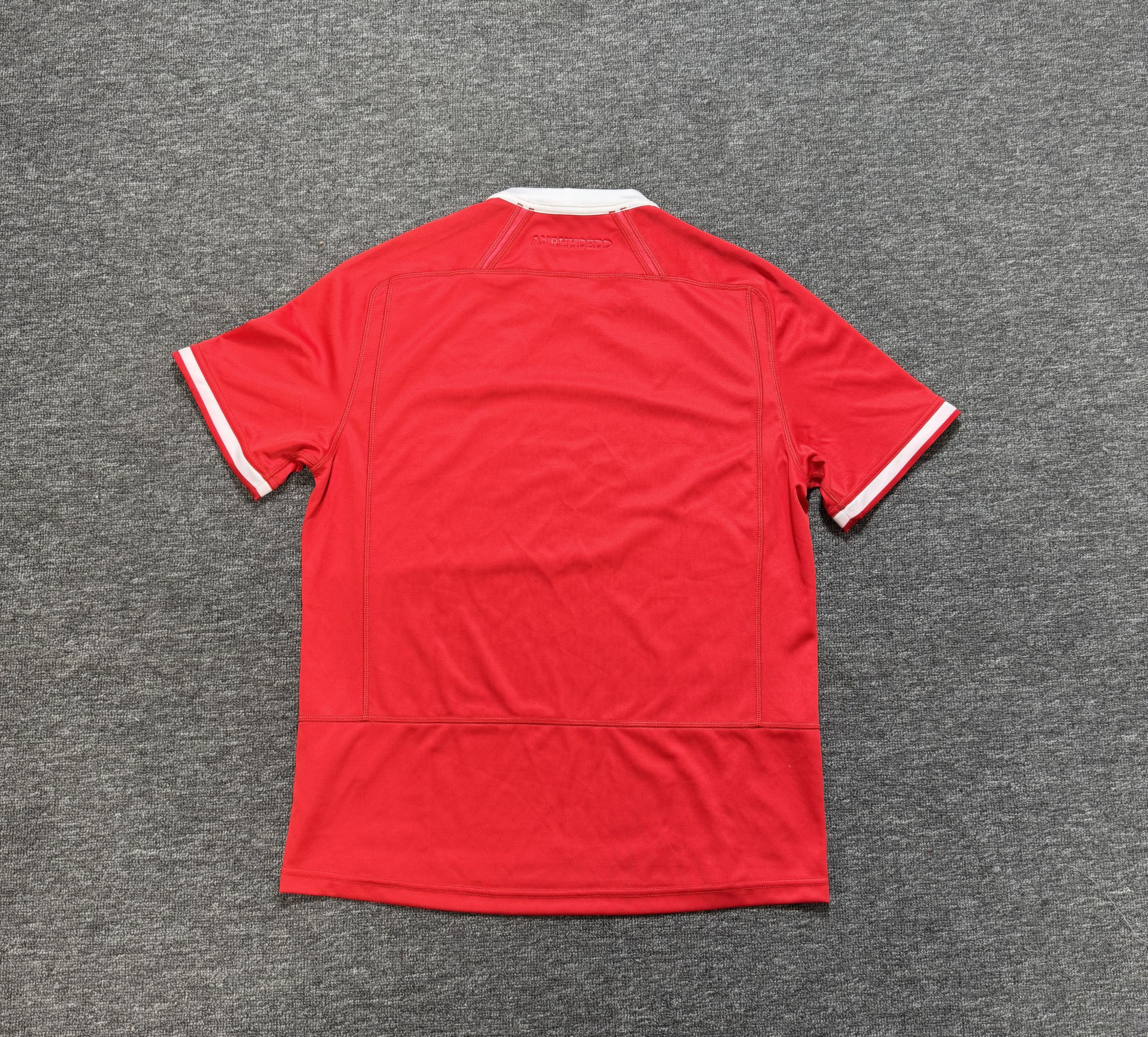 Macron Wales Rugby Union Home Shirt 2021/22 Macron Cazoo Red L NWT Size US L / EU 52-54 / 3 - 2 Thumbnail