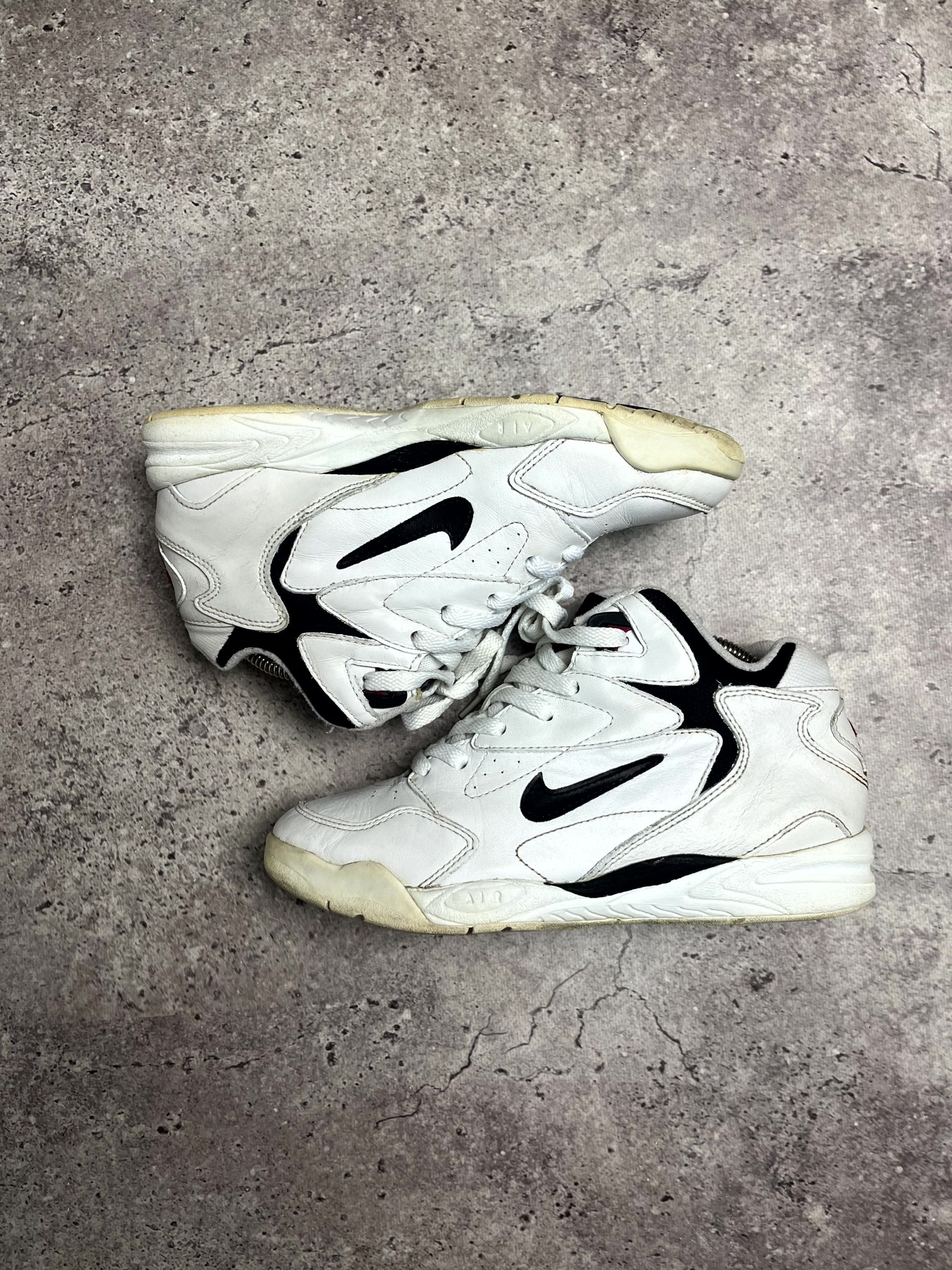 Nike Vintage Nike Air High Top White Sneakers Size US 7.5 EU 38.5 Size US 7.5 / IT 37.5 - 10 Thumbnail