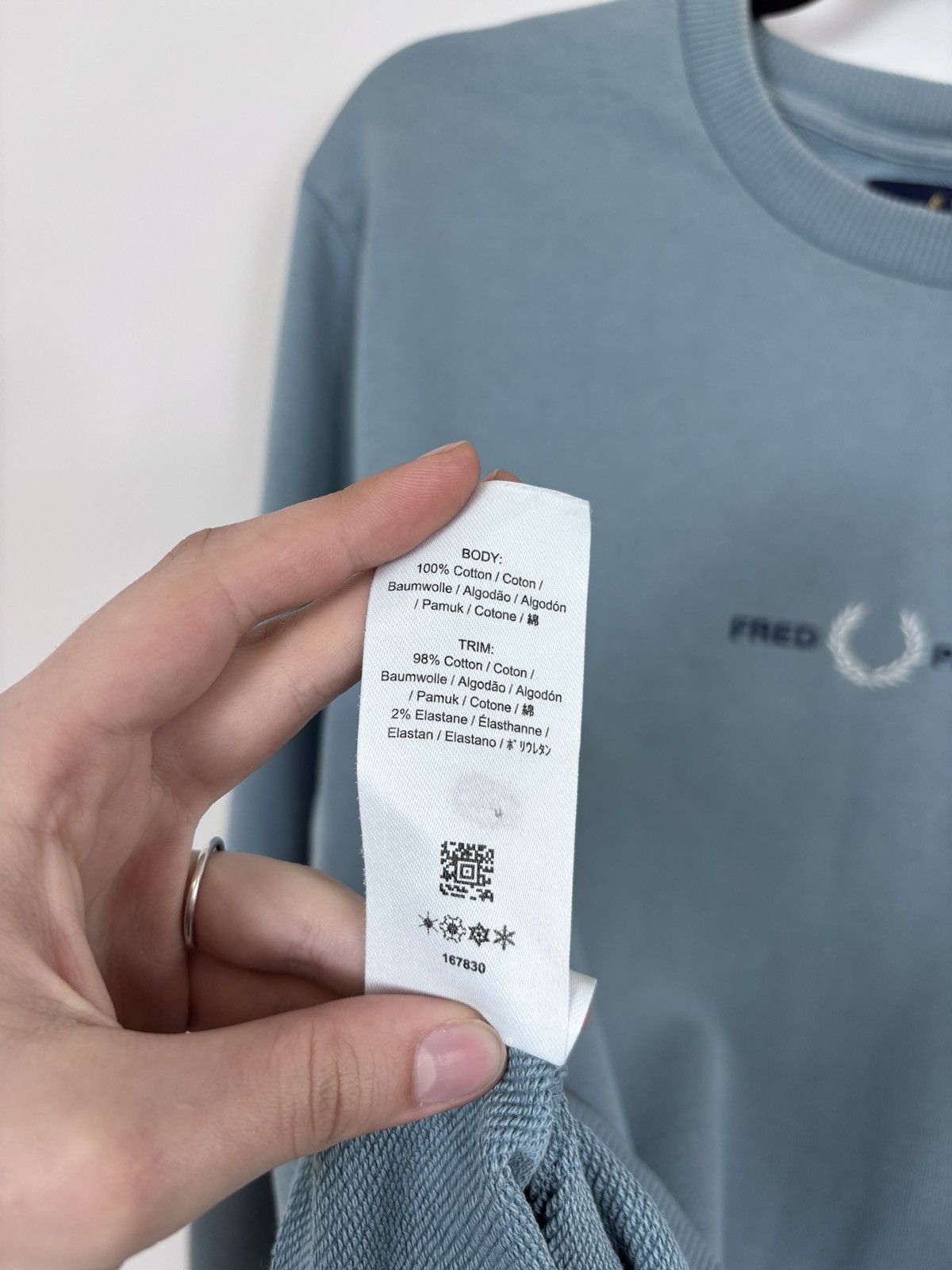 Fred Perry Fred Perry Men’s Ash Blue Embroidered Logo Sweatshirt Size US S / EU 44-46 / 1 - 14 Thumbnail