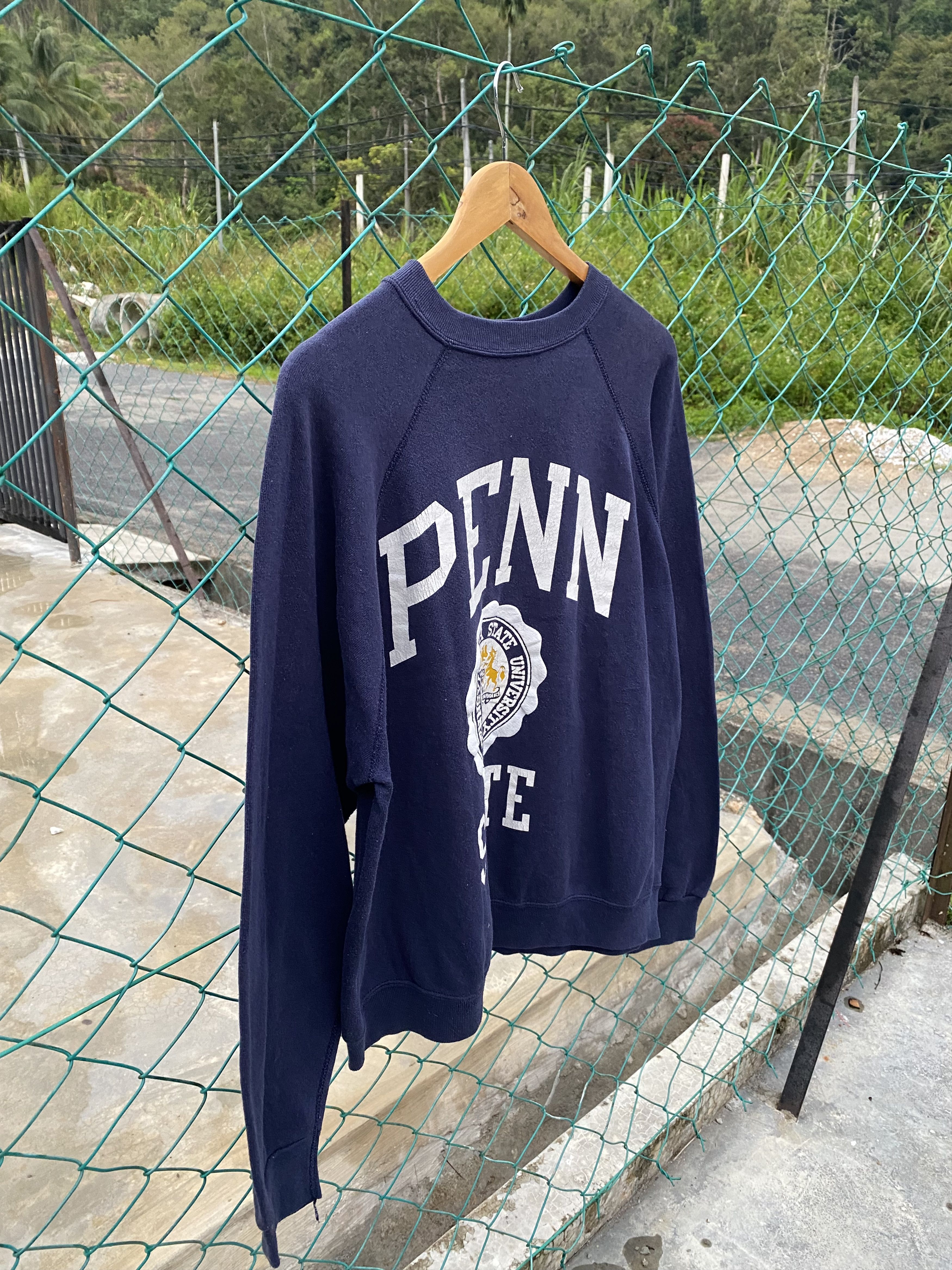 Tultex Vintage 90’s Penn State university crewneck sweatshirt Size US L / EU 52-54 / 3 - 3 Thumbnail
