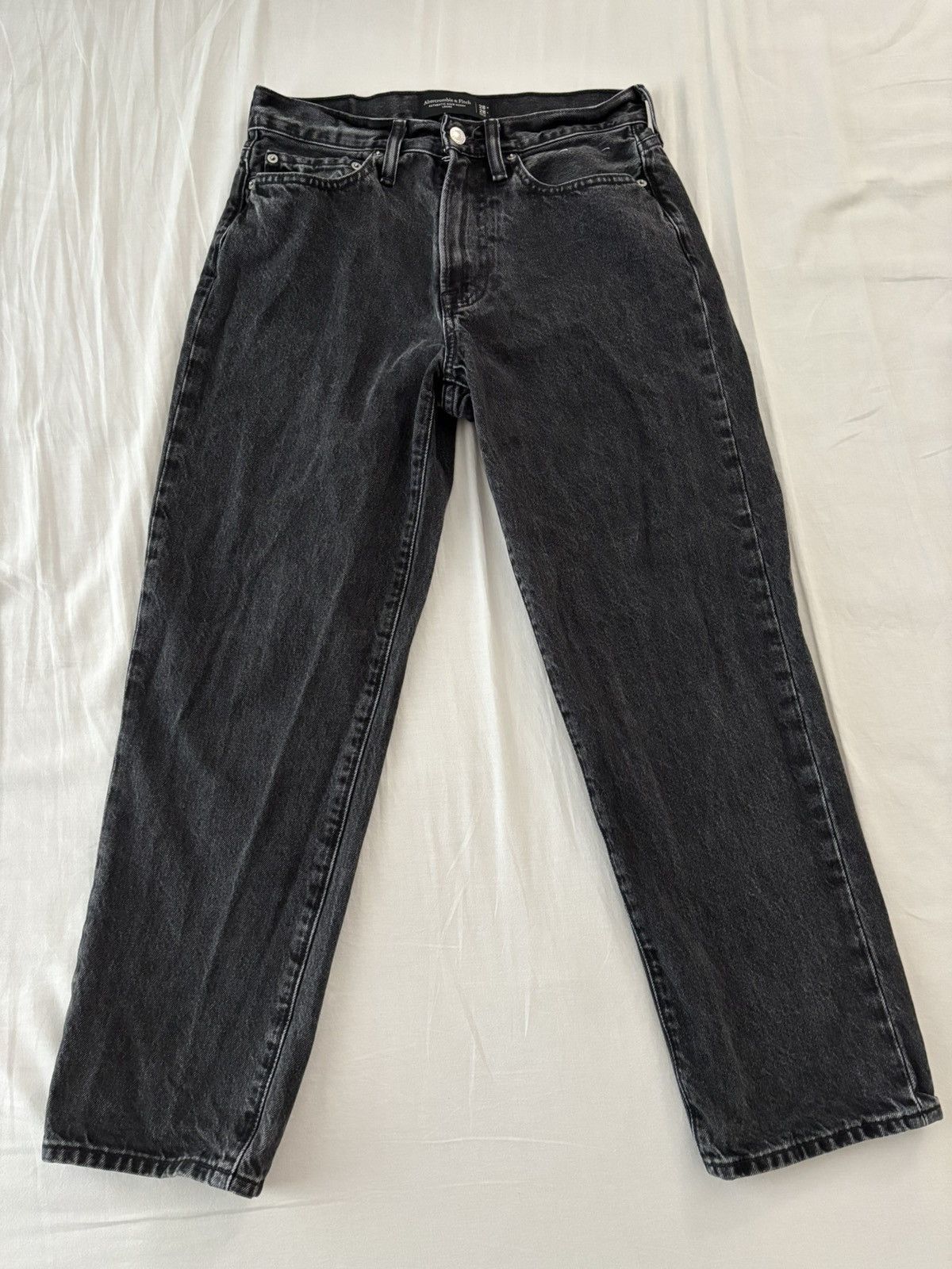 Abercrombie & Fitch Abercrombie & Fitch Loose Back Jeans Size 28x28 Men’s Size US 28 / EU 44 - 1 Thumbnail