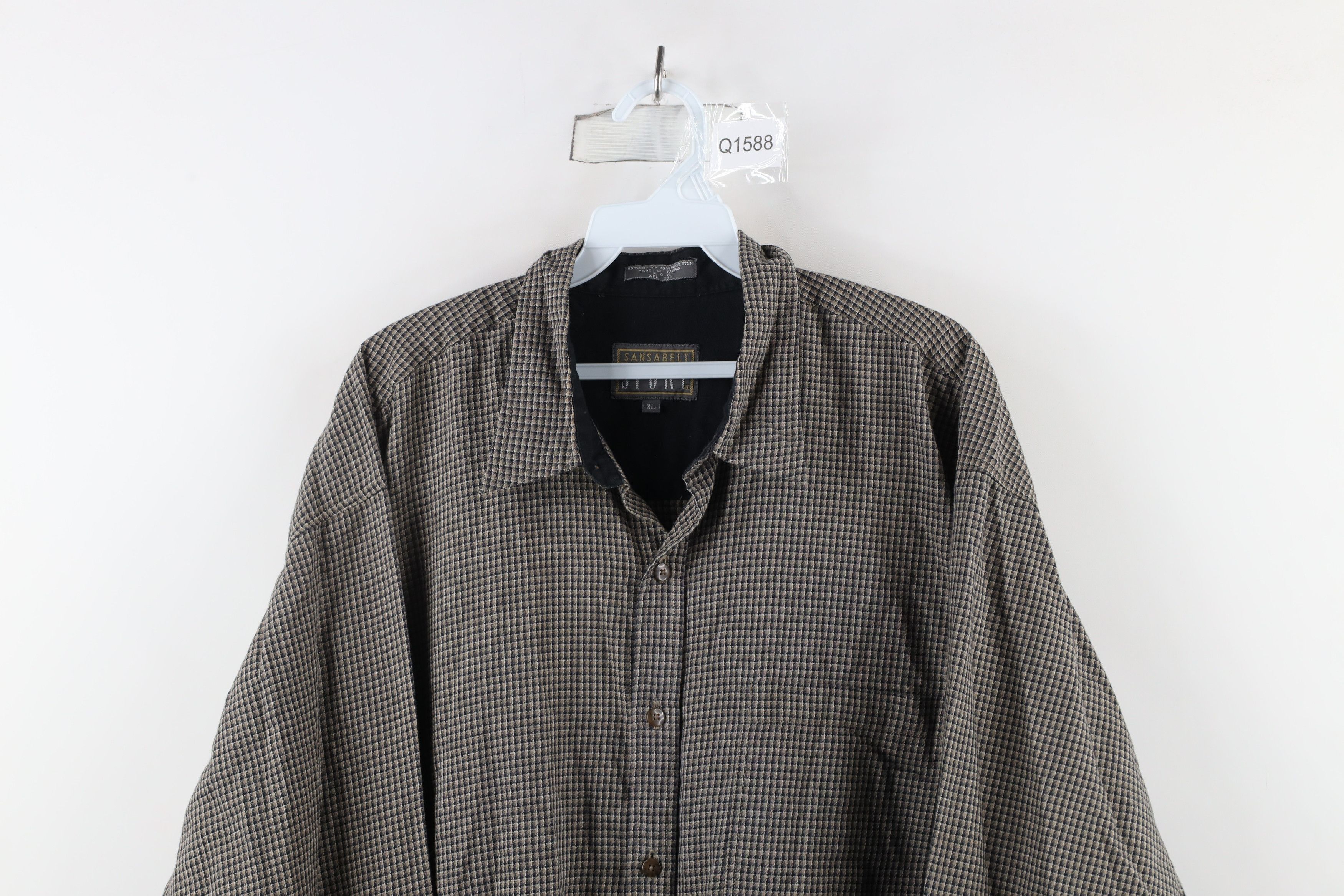 Vintage Vintage 90s Streetwear Faded Checkered Collared Button Shirt Size US XL / EU 56 / 4 - 2 Thumbnail