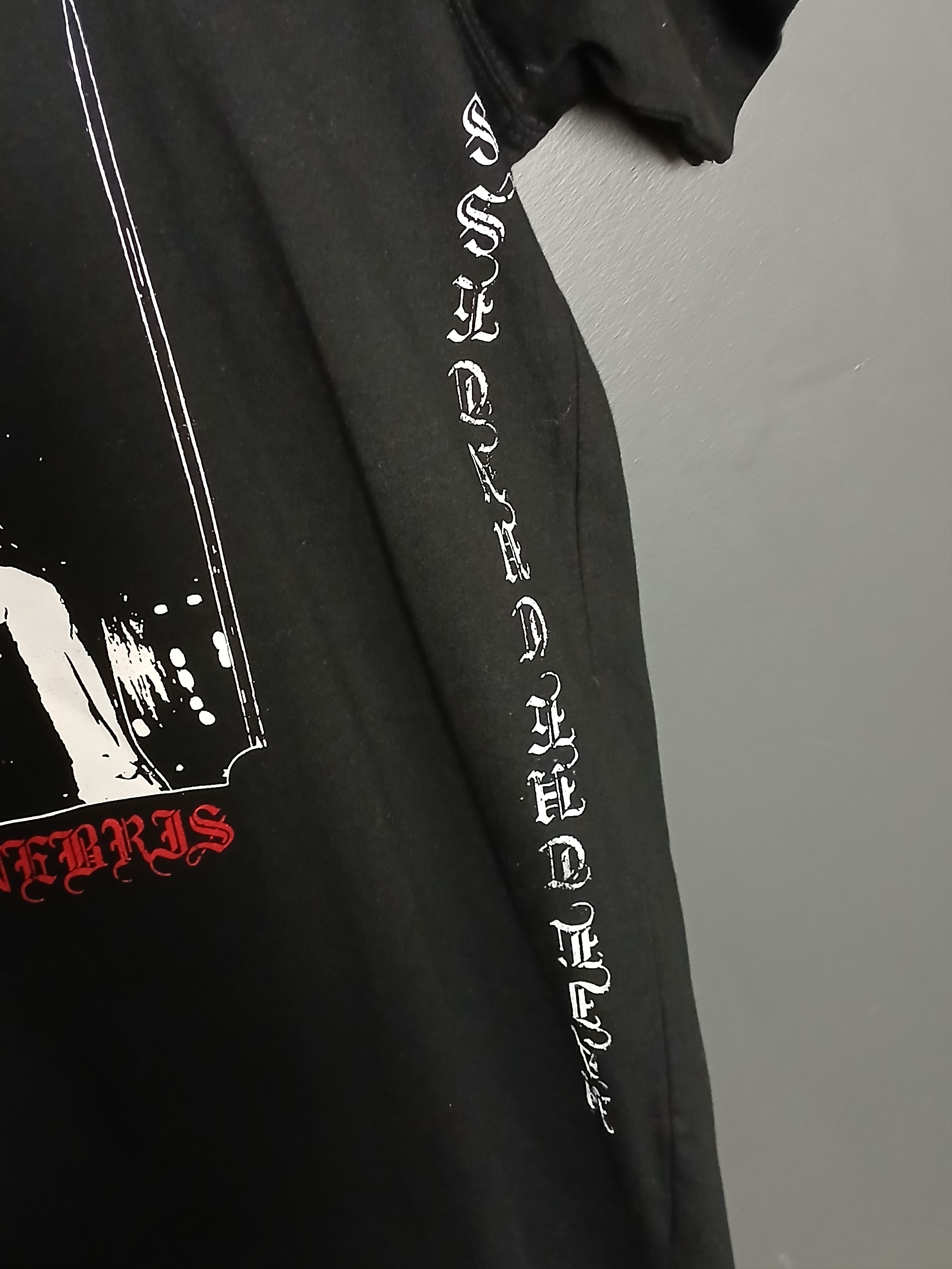 Band Tees Blood Countess T-Shirt Size US L / EU 52-54 / 3 - 5 Thumbnail