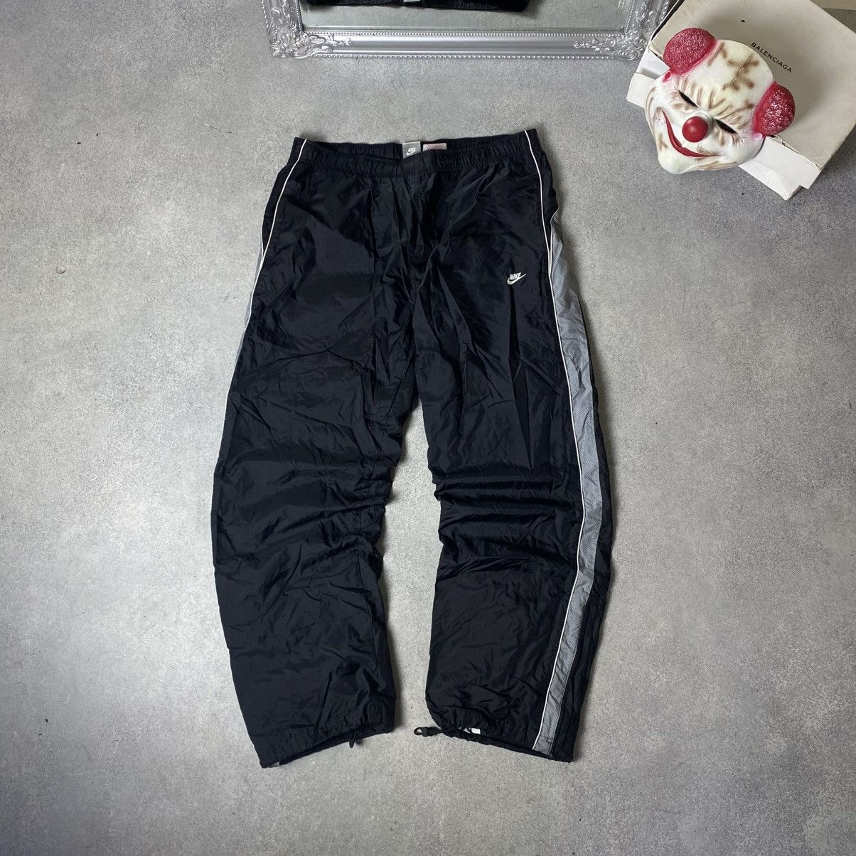 Nike Vintage Nike Track Pants 00s Swoosh Nylon Y2K Drill Size US 38 / EU 54 - 1 Thumbnail
