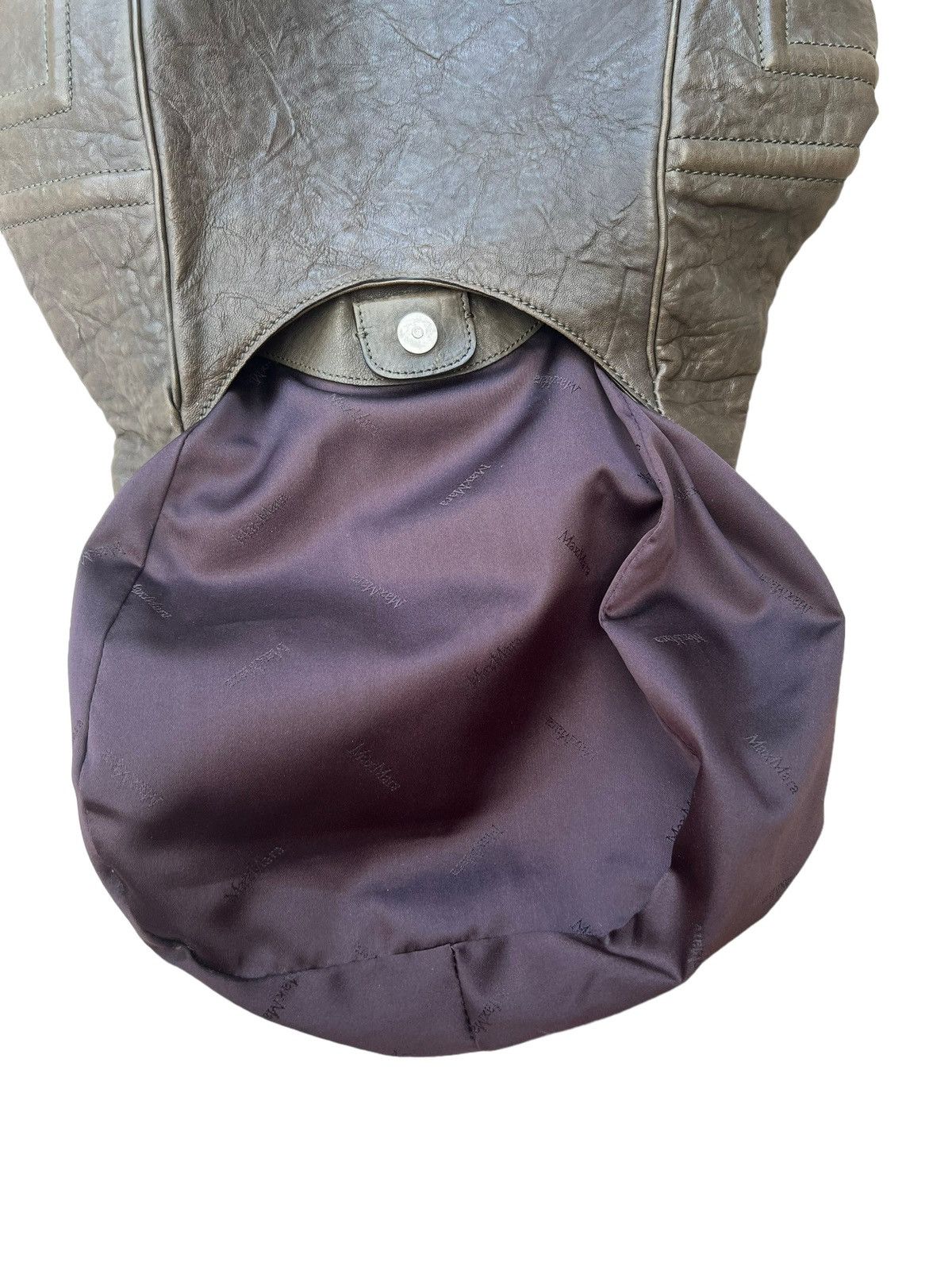 Leather Vintage MaxMara Made in Italy Patina Leather Hobo Bag Size ONE SIZE - 22 Thumbnail