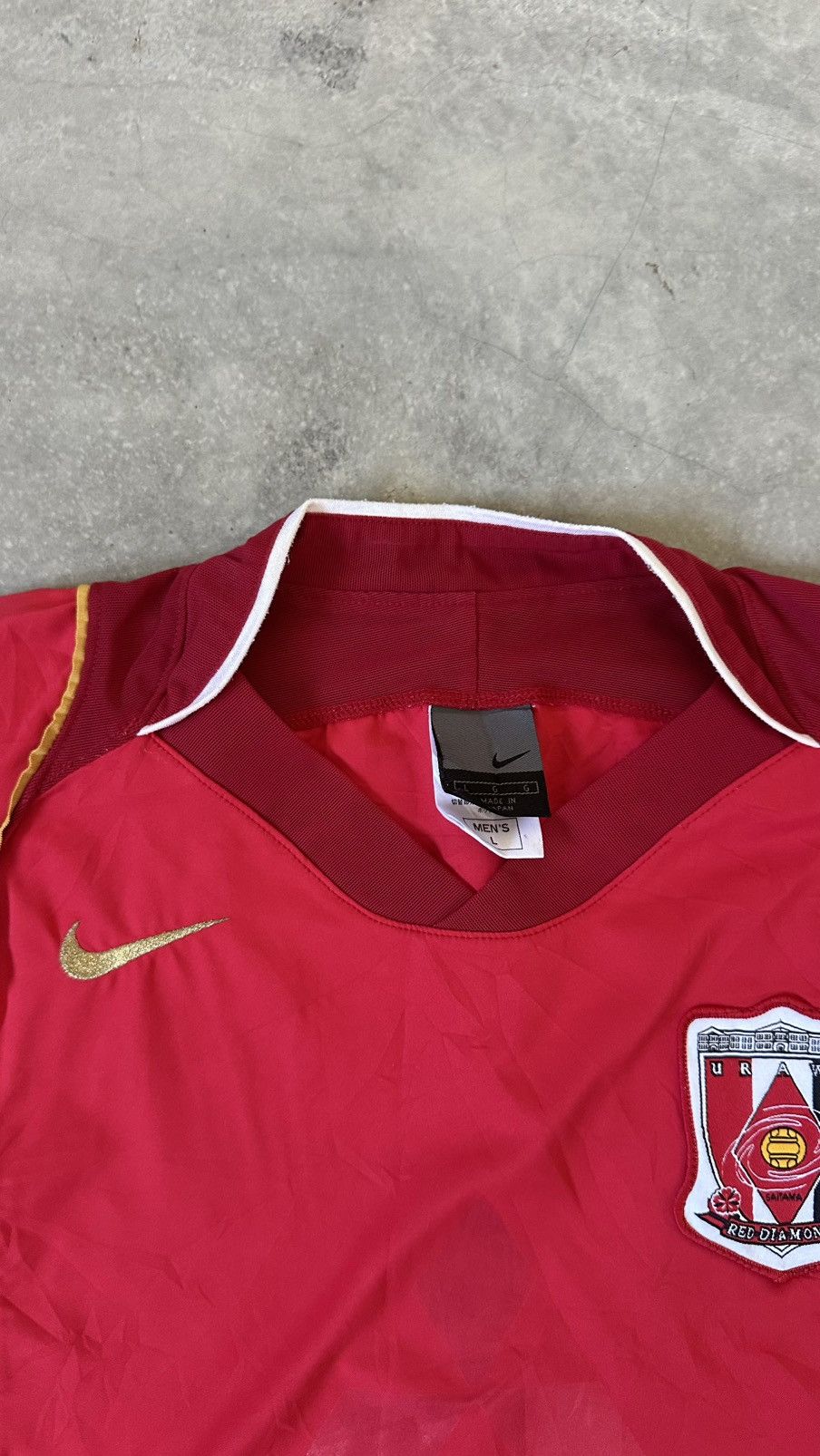 Nike VINTAGE NIKE URAWA RED DIAMOND 2004 JLEAGUE JERSEY Size US L / EU 52-54 / 3 - 6 Thumbnail