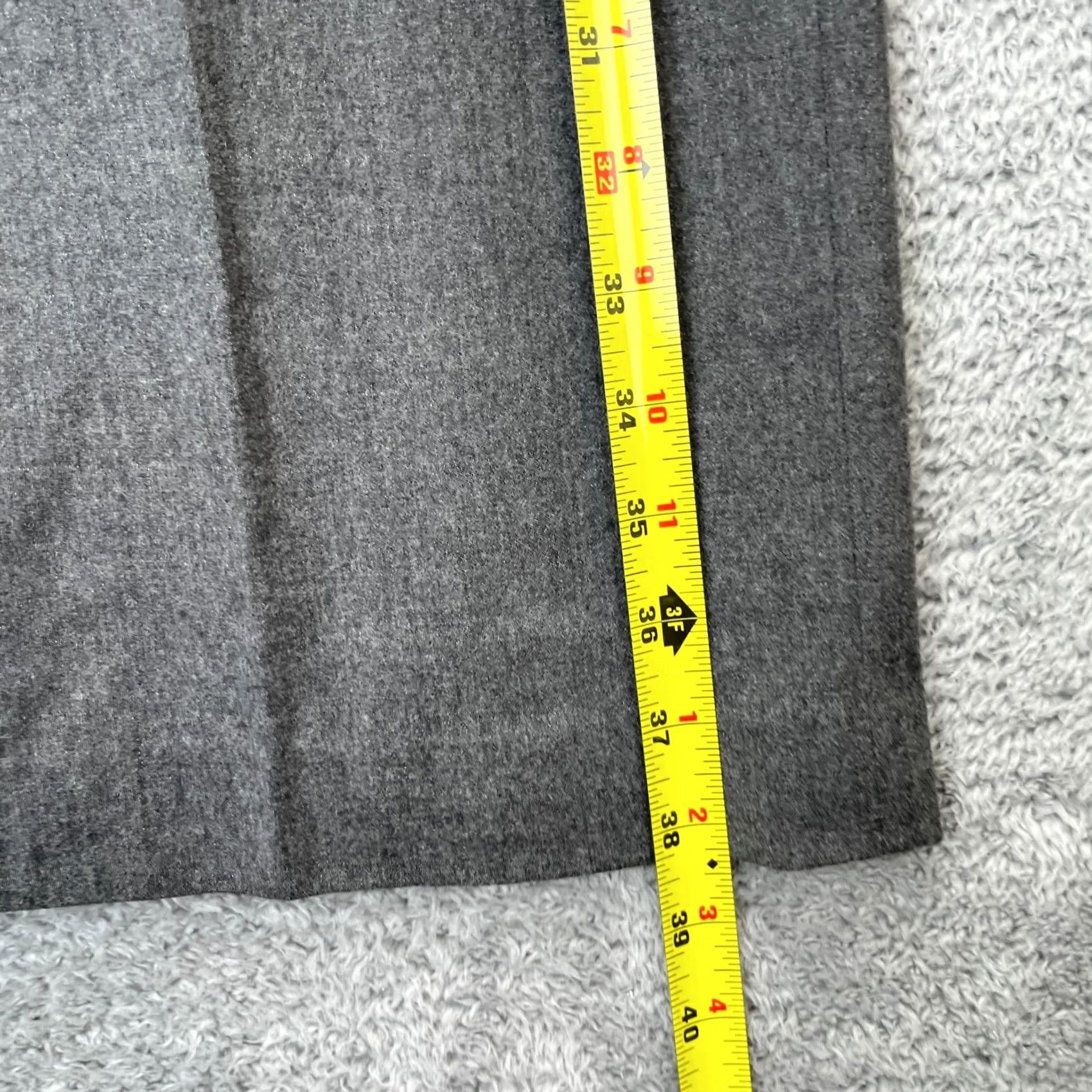 Talbots Talbots Heritage Pants Womens 4 Gray Heathered Wide-Leg Dress Pants Regular Inseam 28 in Gray Wool Blend Formal Dress Pants Womens Mens? Size 24" / US 00 / IT 34 - 6 Thumbnail