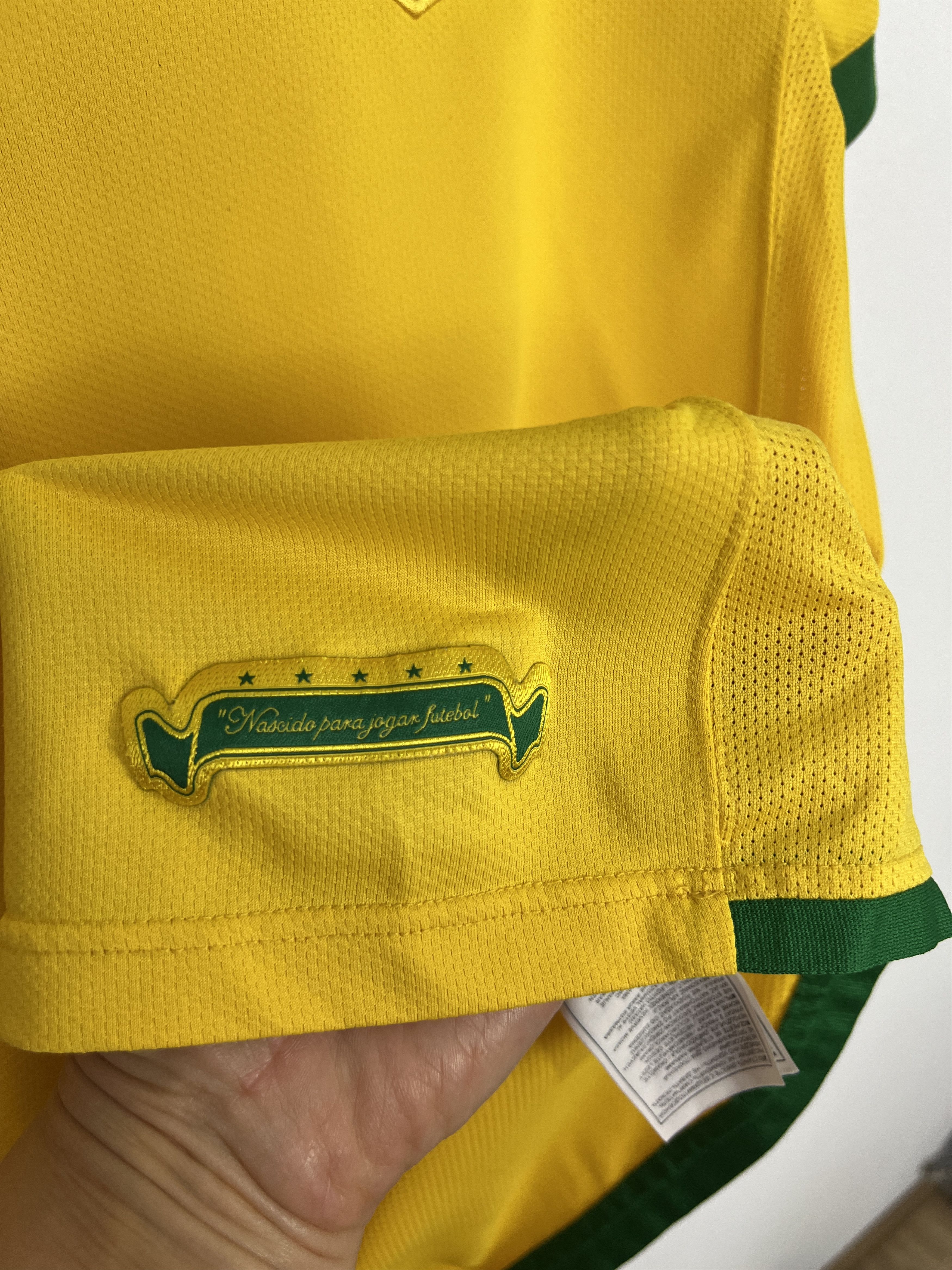 Nike Brazil football shirt 2006 Soccer Jersey National Trikot Size US M / EU 48-50 / 2 - 4 Thumbnail