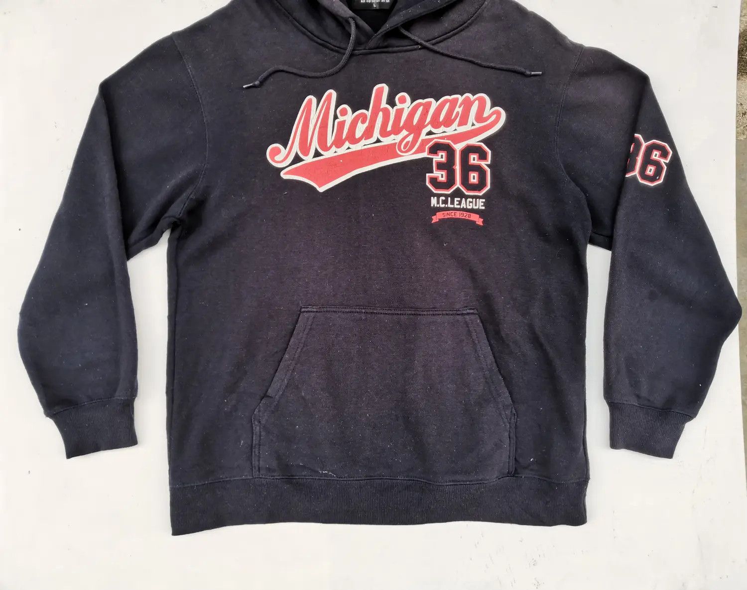 Japanese Brand Rare!!! Michigan 36 M.C League Since 1928 Hoodie Sweatshirt Size US L / EU 52-54 / 3 - 7 Thumbnail