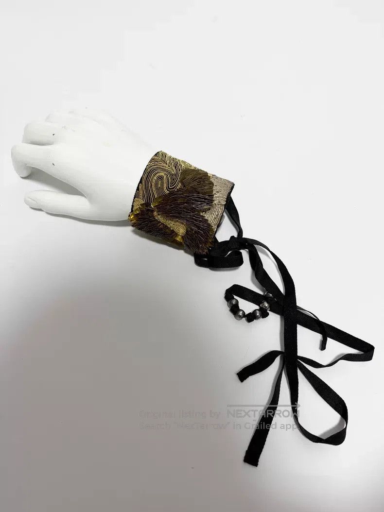 Dries Van Noten Dries Van Noten Beaded Sequin Bracelet Bracelet Band Acces Size ONE SIZE - 1 Thumbnail