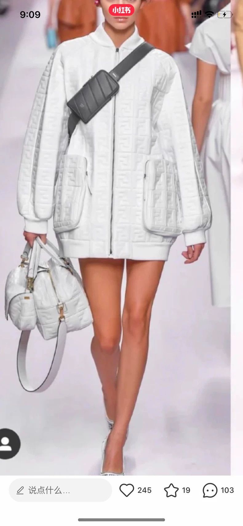 Fendi FENDI Outwear oversize Size XS / US 0-2 / IT 36-38 - 1 Thumbnail