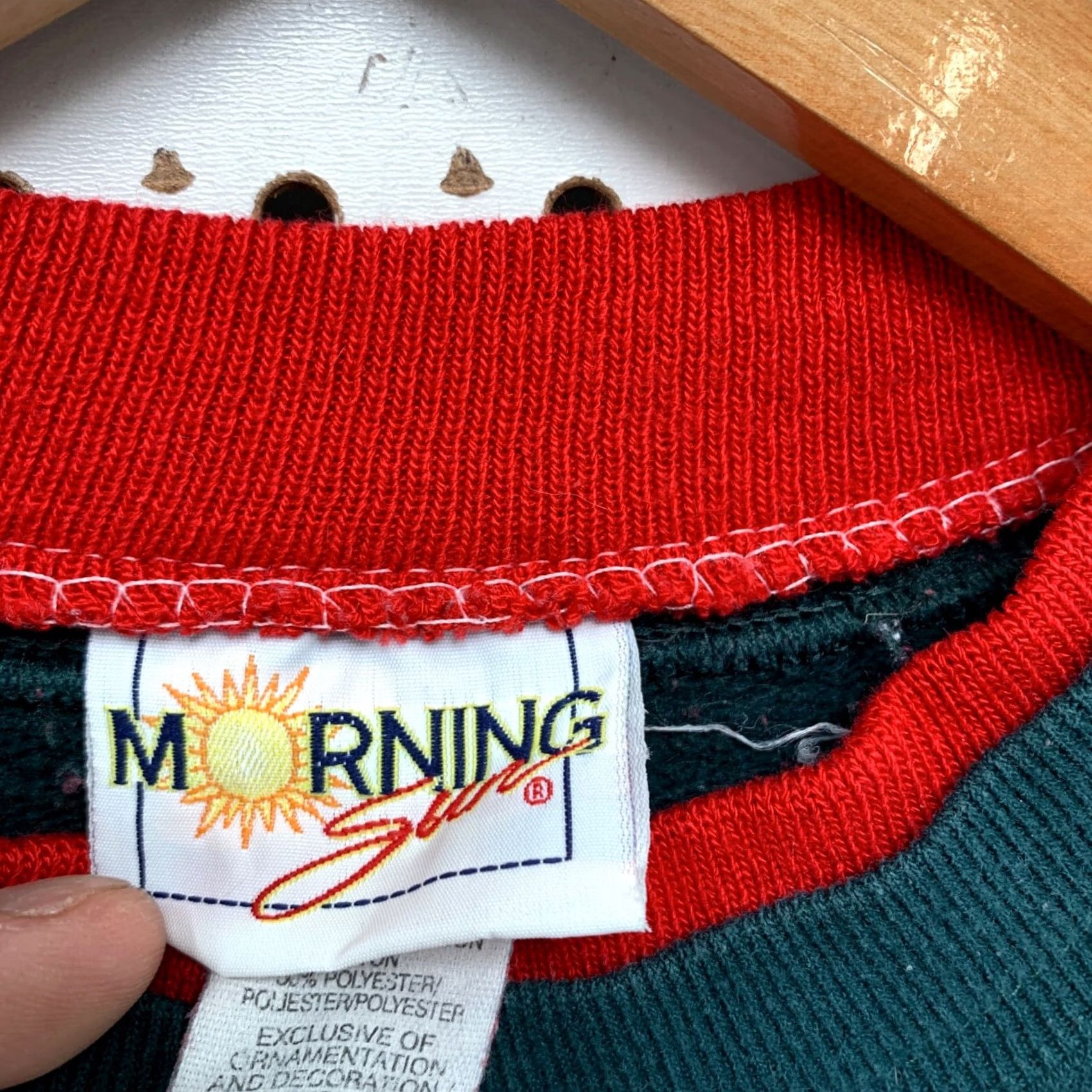 Vintage VINTAGE Morning Sun Sweatshirt Women Medium Green Red Flower Crewneck Floral Size M / US 6-8 / IT 42-44 - 7 Thumbnail