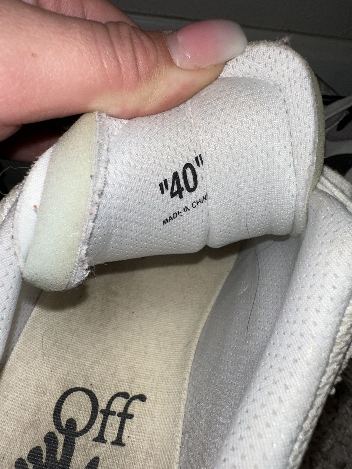 Off-White Off white sneaker Size US 7 / EU 40 - 12 Thumbnail