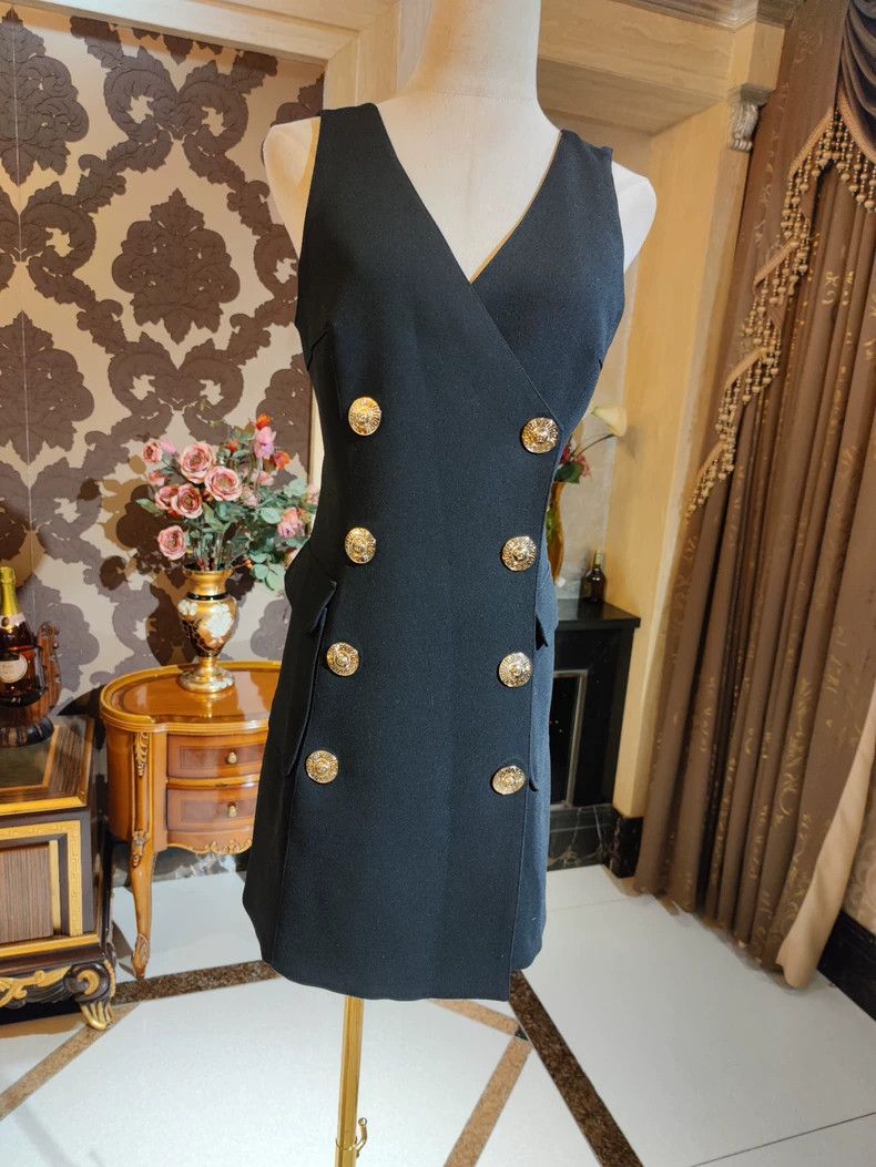Versace Versace Medusa gold buckle suit vest dress dress Size M / US 6-8 / IT 42-44 - 1 Thumbnail