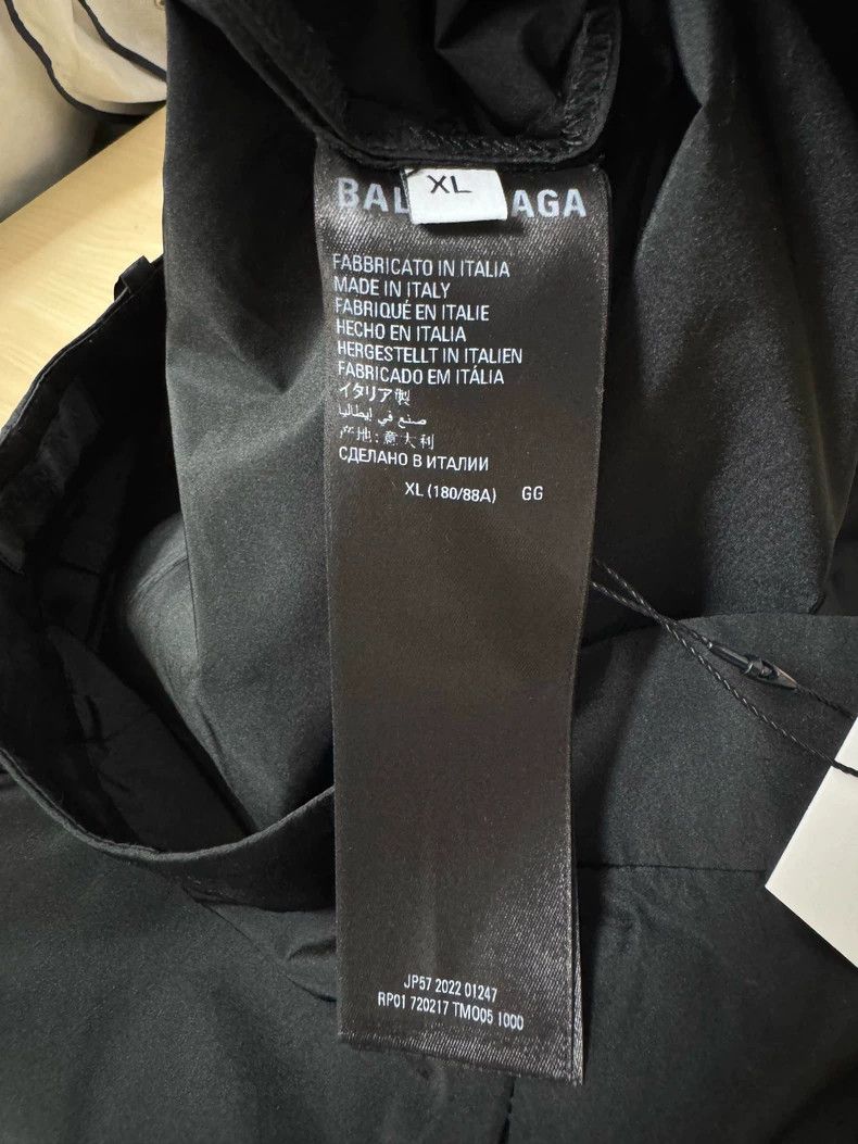 Balenciaga Balenciaga size XL Nylon trousers Size US 27 - 4 Thumbnail