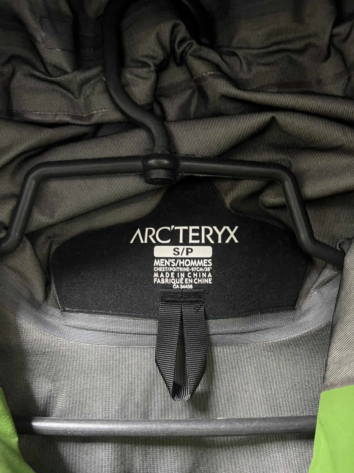 Arc'teryx Vintage Arc’teryx Beta LT Goretex Pro Men’s Jacket Size S Size US S / EU 44-46 / 1 - 11 Thumbnail