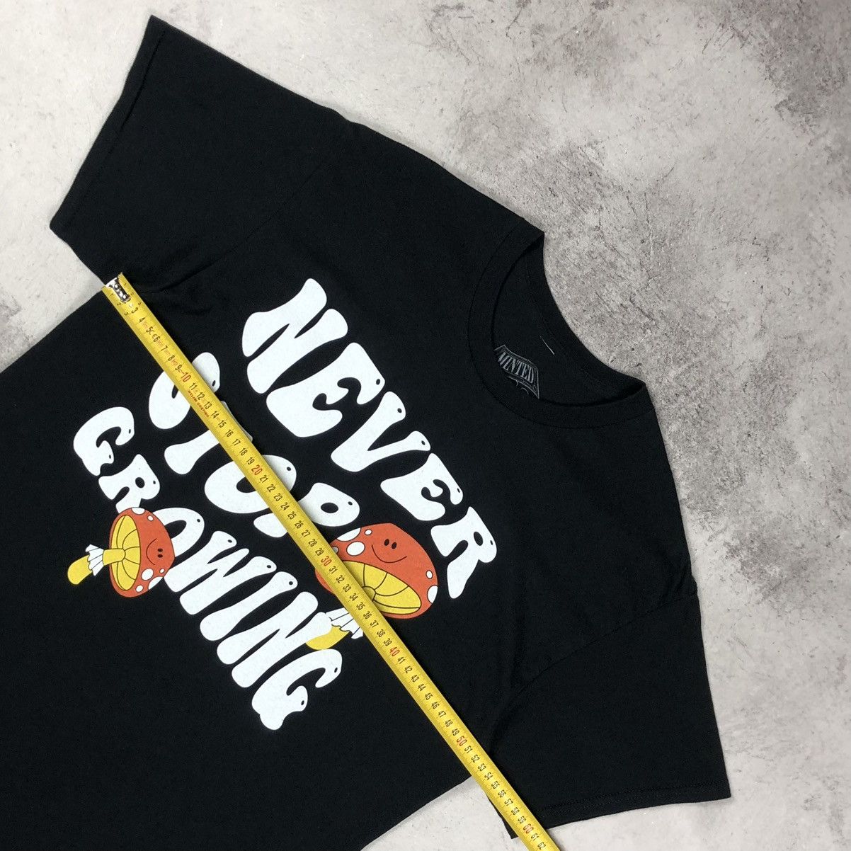 Other Minted Never Stop Growing Mushroom Psycho Hippie Graphic Tee Size US M / EU 48-50 / 2 - 12 Thumbnail