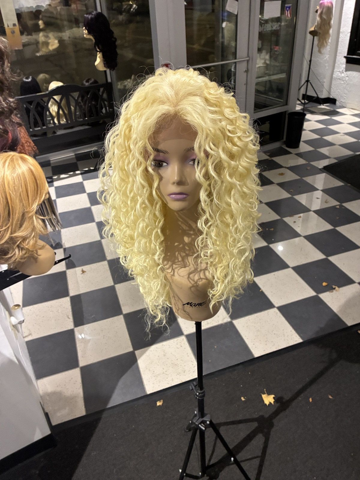 Other Tess wig Size ONE SIZE - 8 Thumbnail