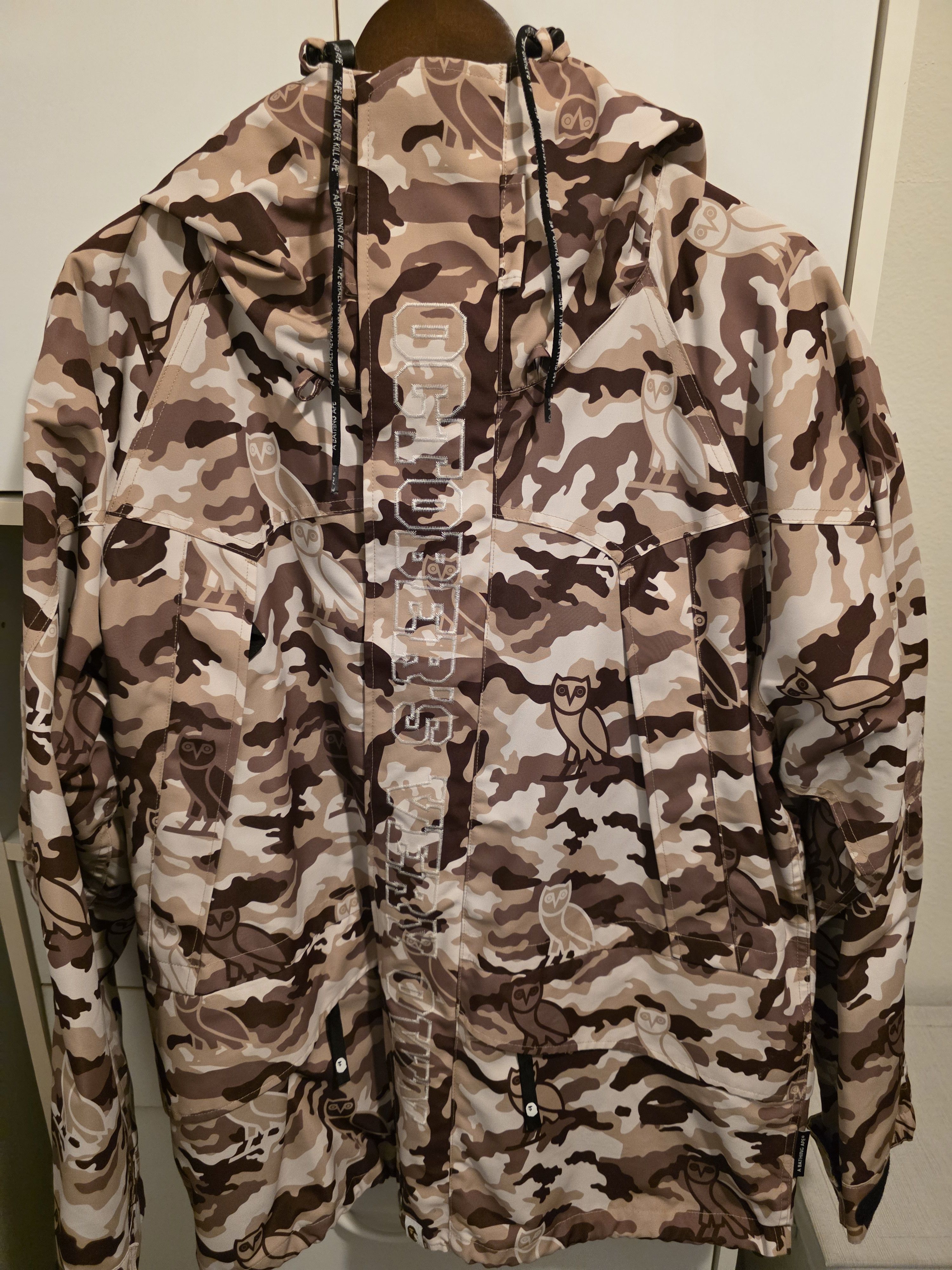 Bape × October's Very Own Bape ovo woodland camo snowboard jacket Size US XXL / EU 58 / 5 - 7 Thumbnail