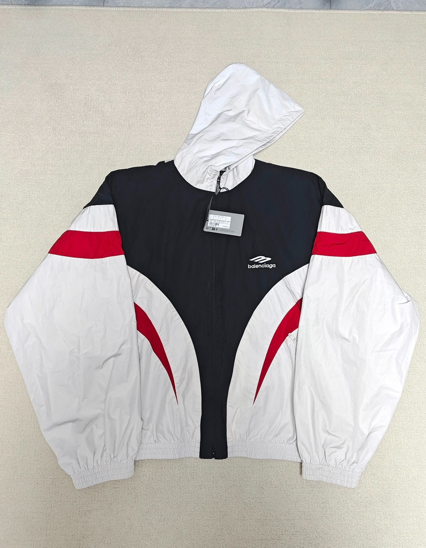 Balenciaga Balenciaga 24SS Red & White Sport 3 B Panel SPORTS Hooded Z Size US S / EU 44-46 / 1 - 1 Thumbnail